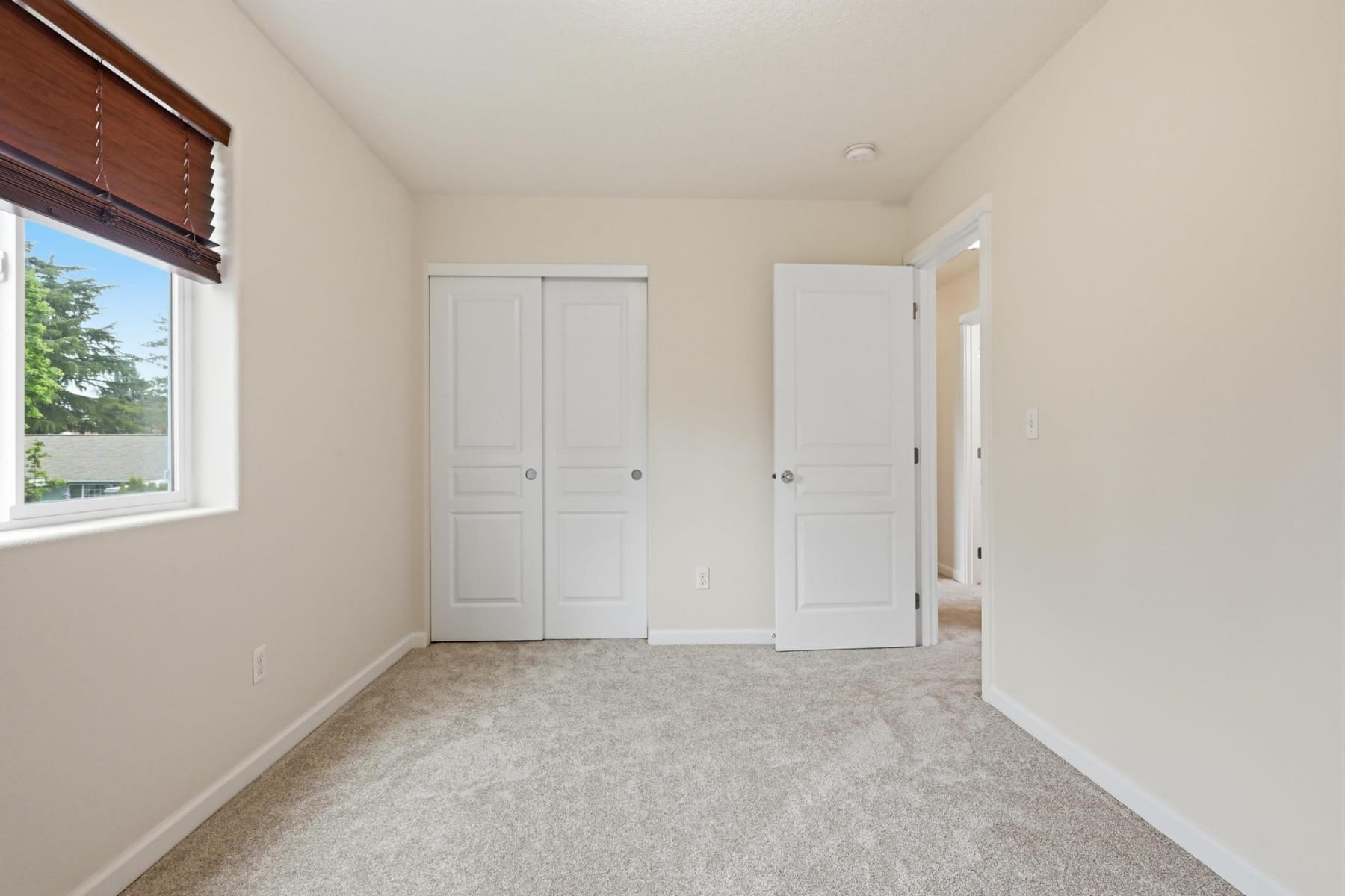  1232 ELDER PL Cornelius, OR 97113 - 物件實景