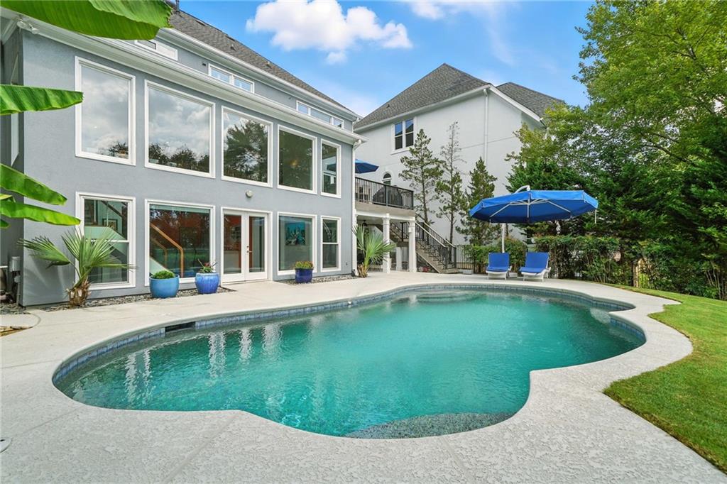 Marietta, Georgia, 30067, United States, 5 Bedrooms Bedrooms, ,4 BathroomsBathrooms,Residential,For Sale,1938523