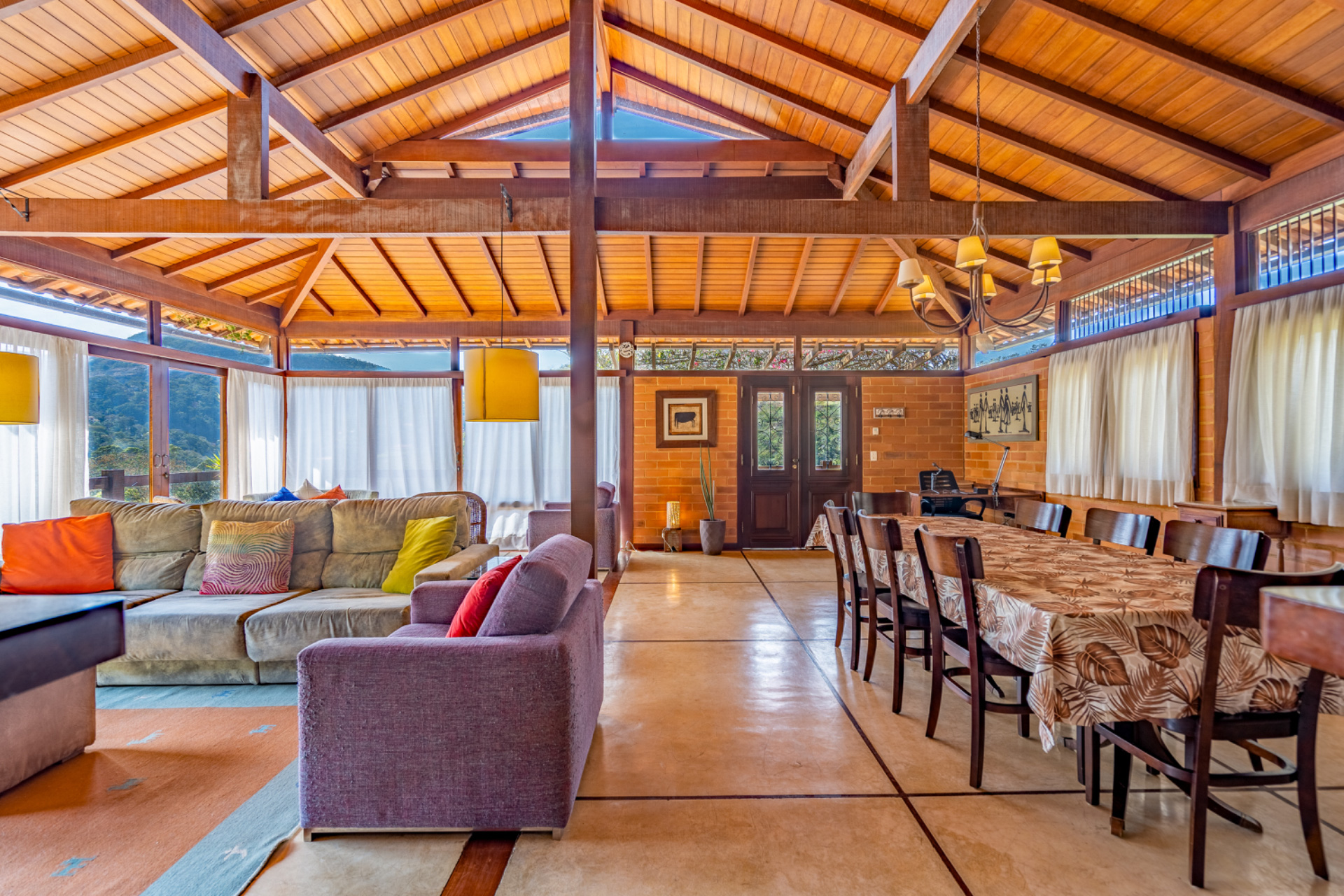  Mountain residence with leisure area and guest suite in Itaipava - 物件實景