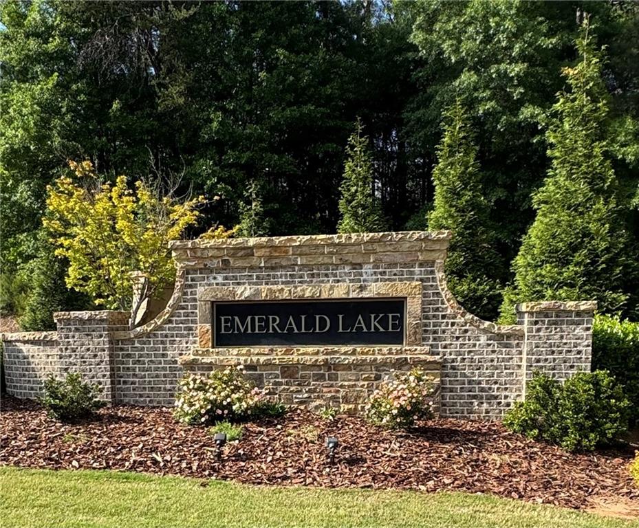 Sugar Hill, Georgia, 30518, United States, 6 Bedrooms Bedrooms, ,3 BathroomsBathrooms,Residential,For Sale,1856625