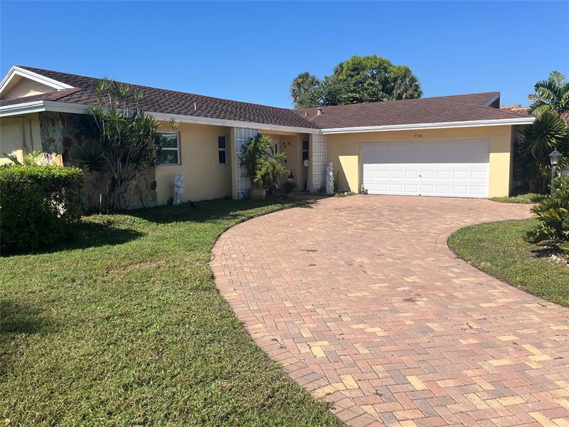 Tamarac, Florida, 33319, United States, 2 Bedrooms Bedrooms, ,2 BathroomsBathrooms,Residential,For Sale,1973245