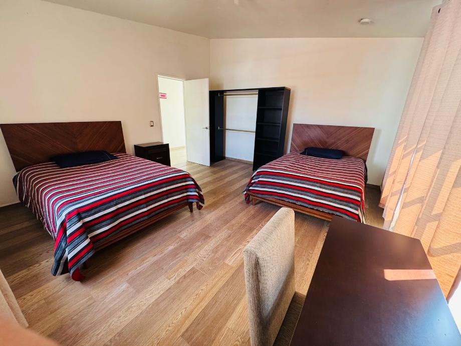 Metepec, Estado de México, 52148, Mexico, 4 Bedrooms Bedrooms, ,3 BathroomsBathrooms,Residential,For Sale,1721519