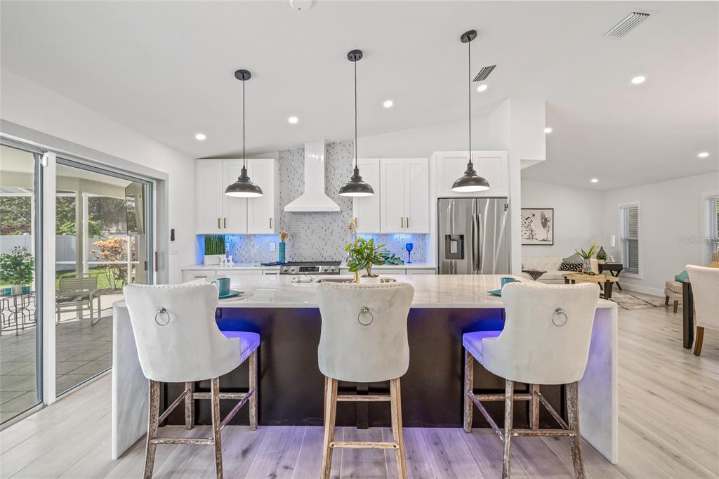 St Petersburg, Florida, 33705, United States, 4 Bedrooms Bedrooms, ,2 BathroomsBathrooms,Residential,For Sale,1919493