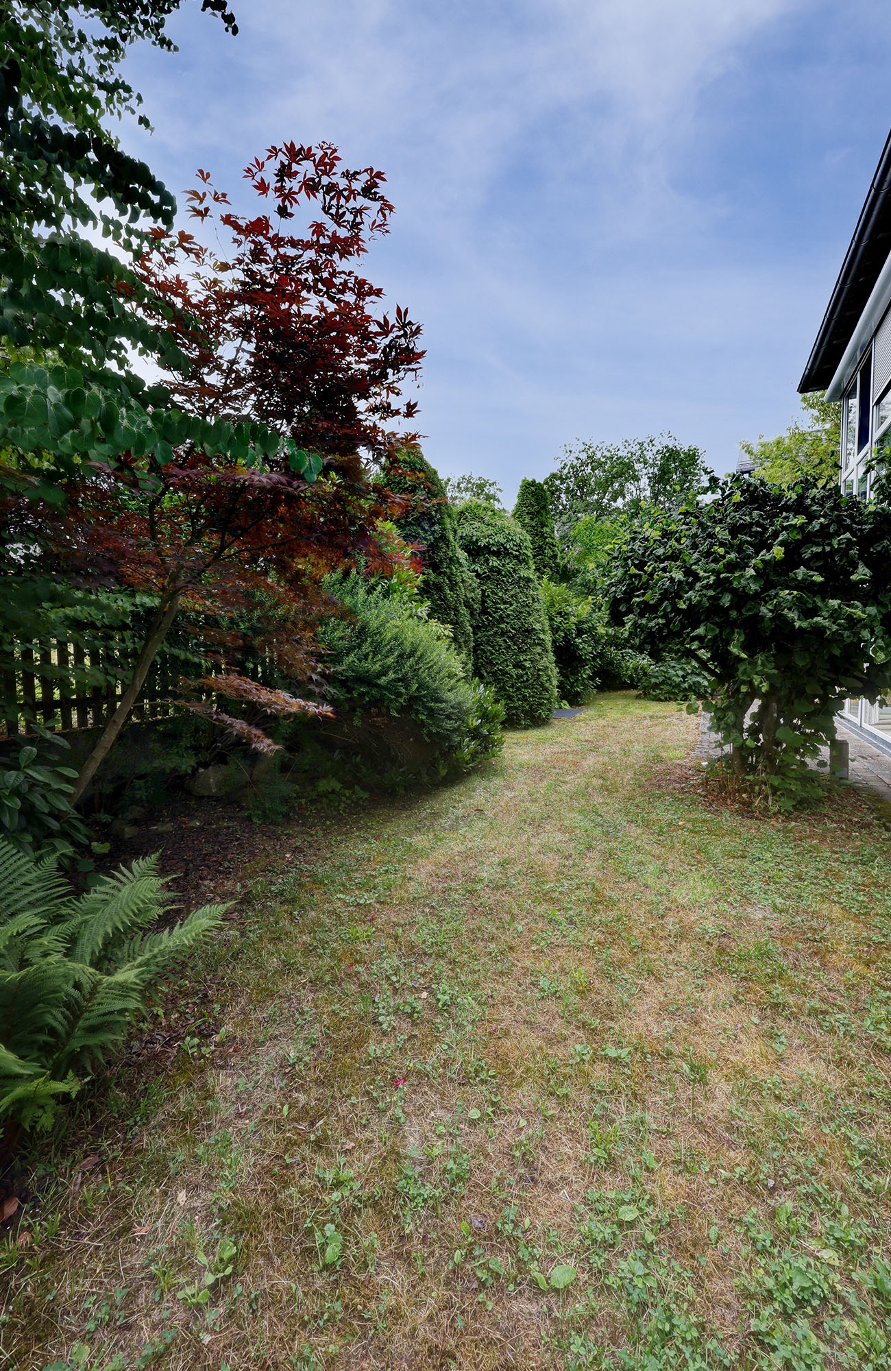  Ideale 4-Zimmer-Stadtwohnung mit viel Platz, Privatgarten und Sonnenterrasse - 物件實景