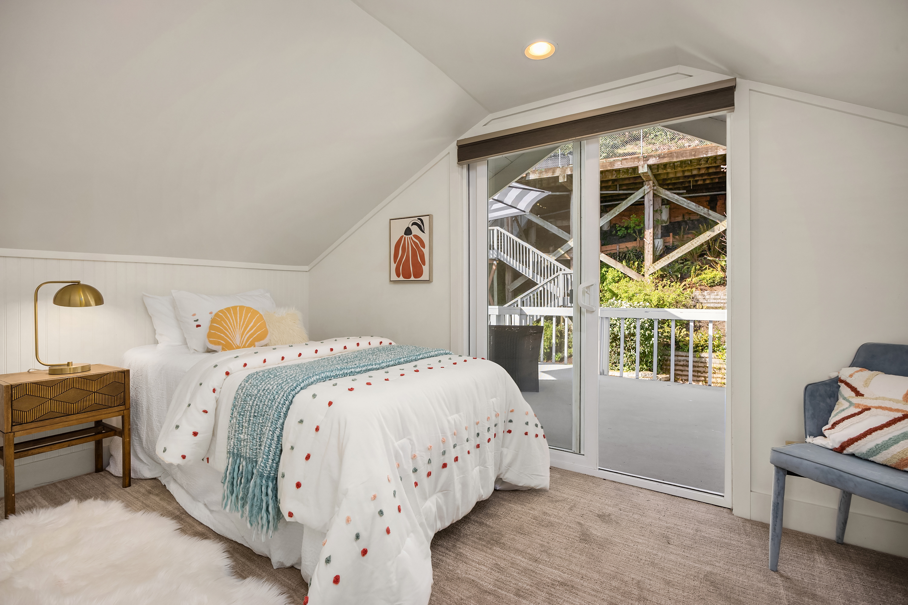  5430 Rockaway Beach Rd NE, Bainbridge Island, WA 98110 - 物件實景