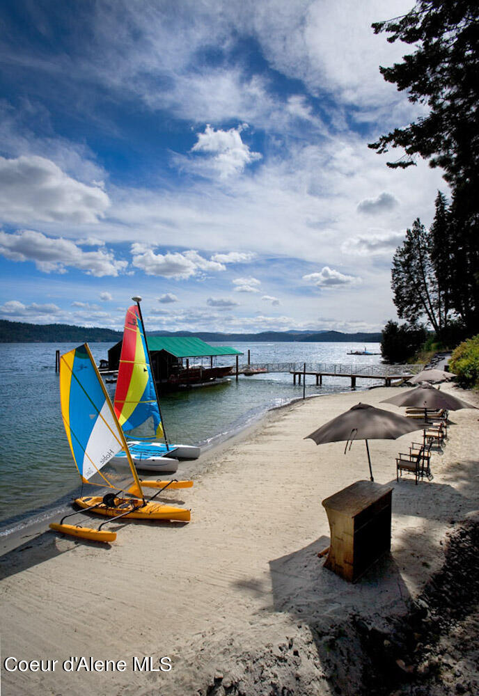 Coeur D'alene, Idaho, 83814, United States, 3 Bedrooms Bedrooms, ,2 BathroomsBathrooms,Residential,For Sale,1926176
