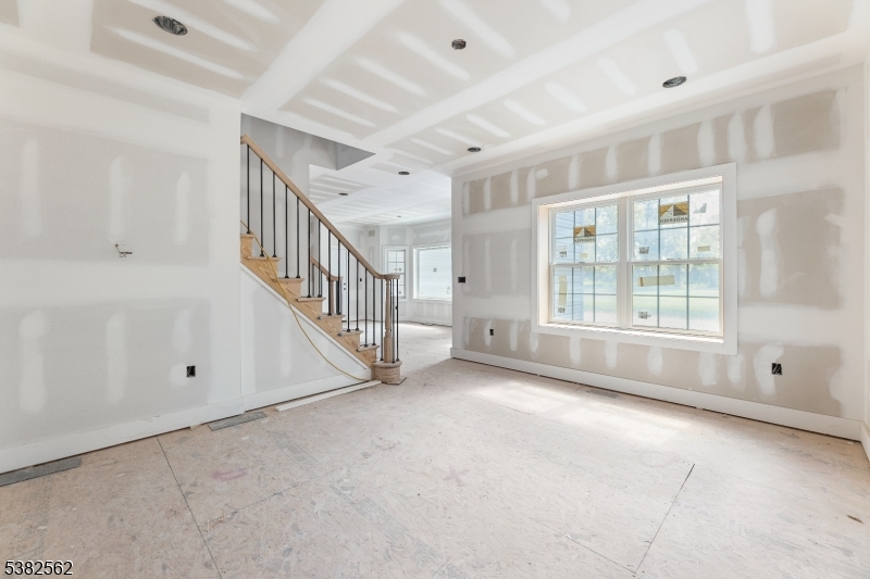 Readington Twp., New Jersey, 08853, United States, 3 Bedrooms Bedrooms, ,3 BathroomsBathrooms,Residential,For Sale,1939068