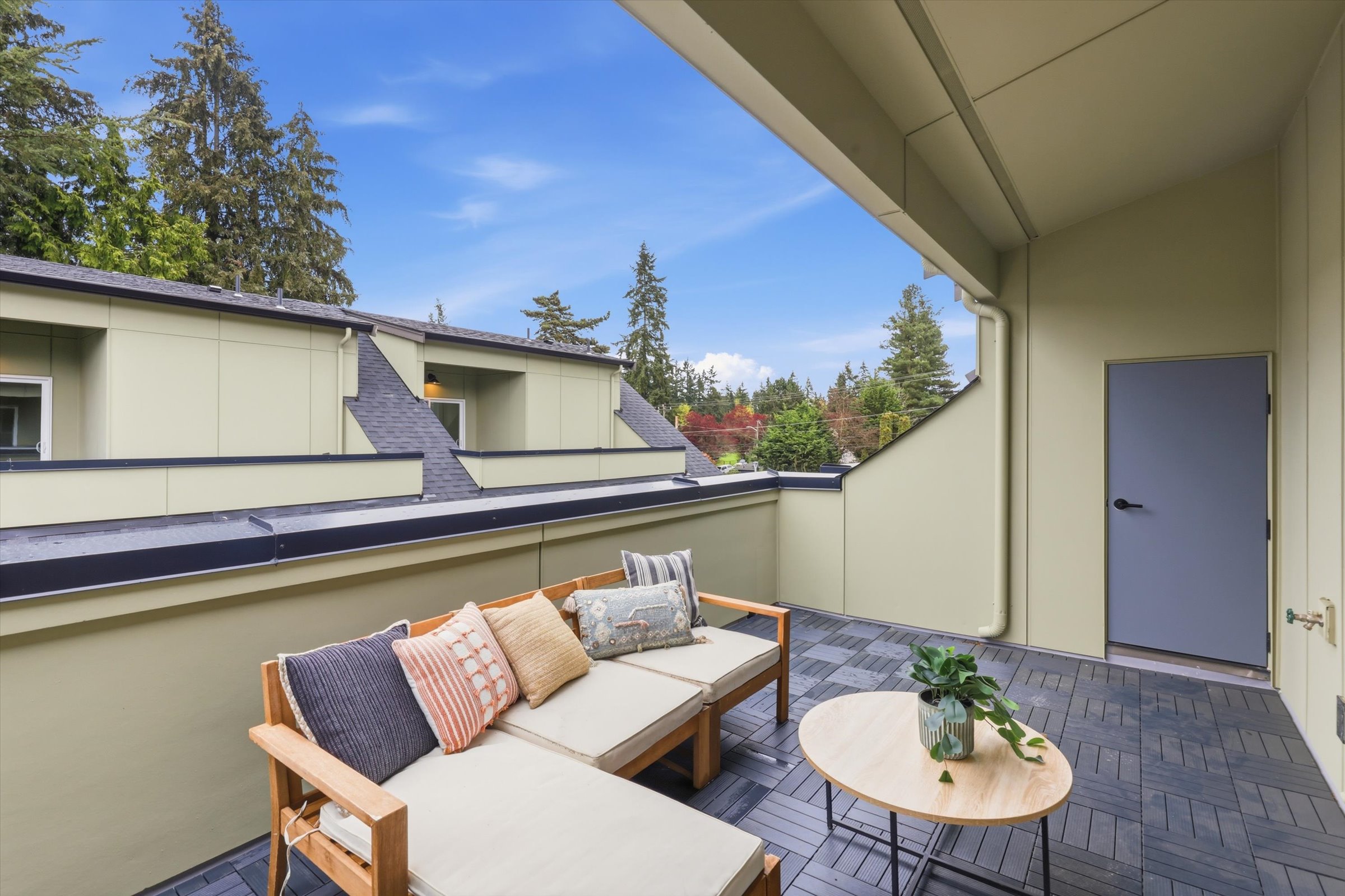  14608 Corliss Ave N Unit #B, Shoreline, WA 98133 - 物件實景