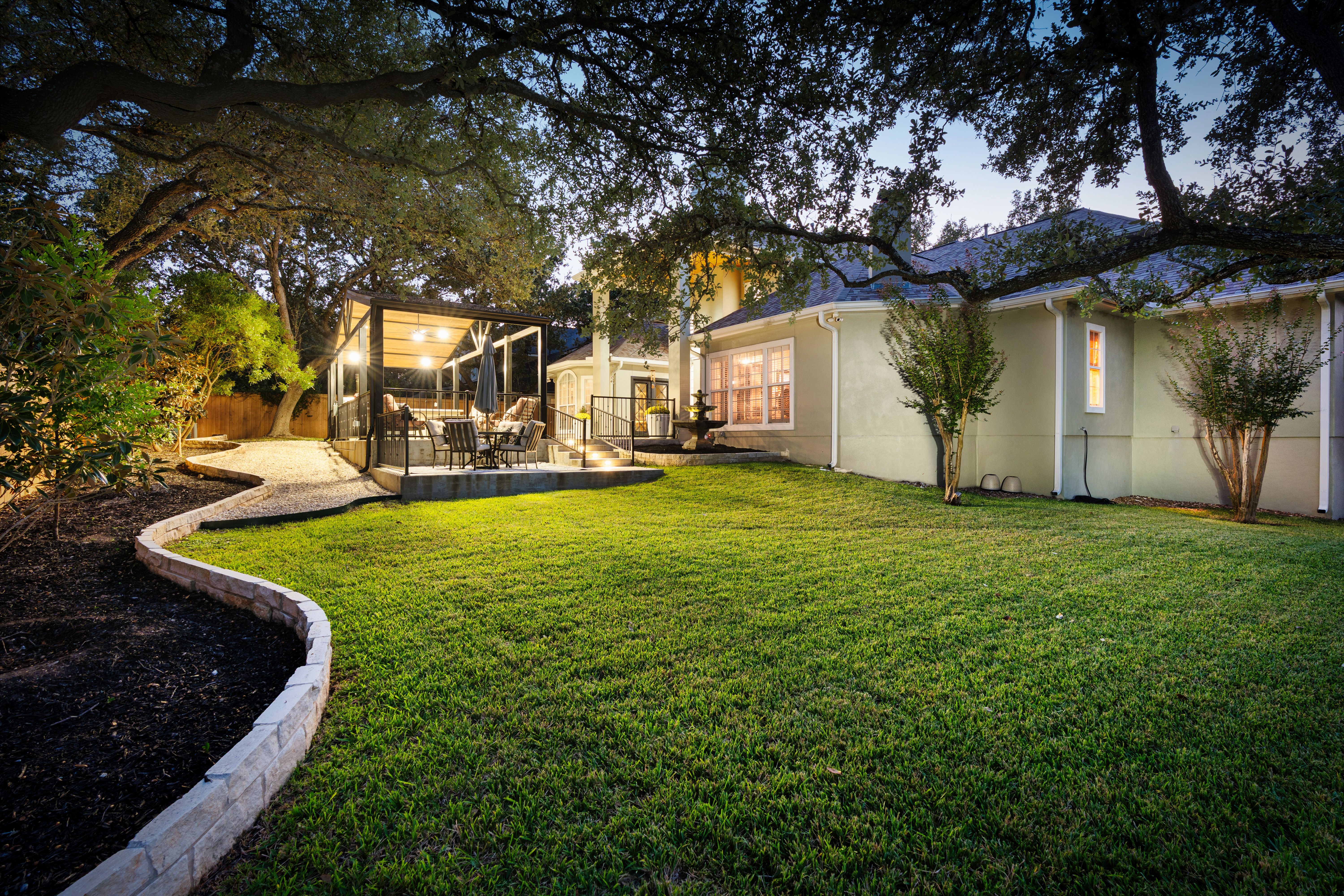  Rare Deerfield Gem with Main-Level Primary & Guest Suites - 物件實景