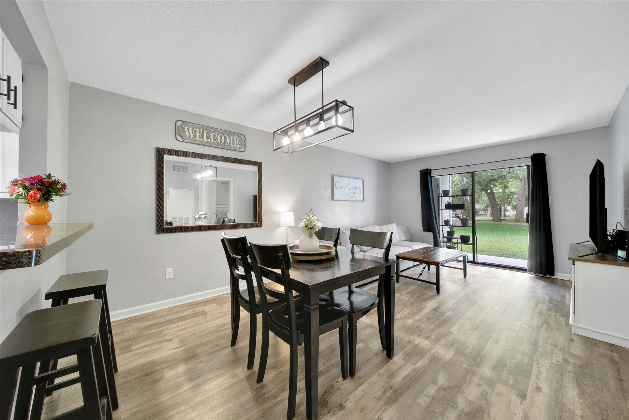 Walden Rd, Montgomery, TX 77356