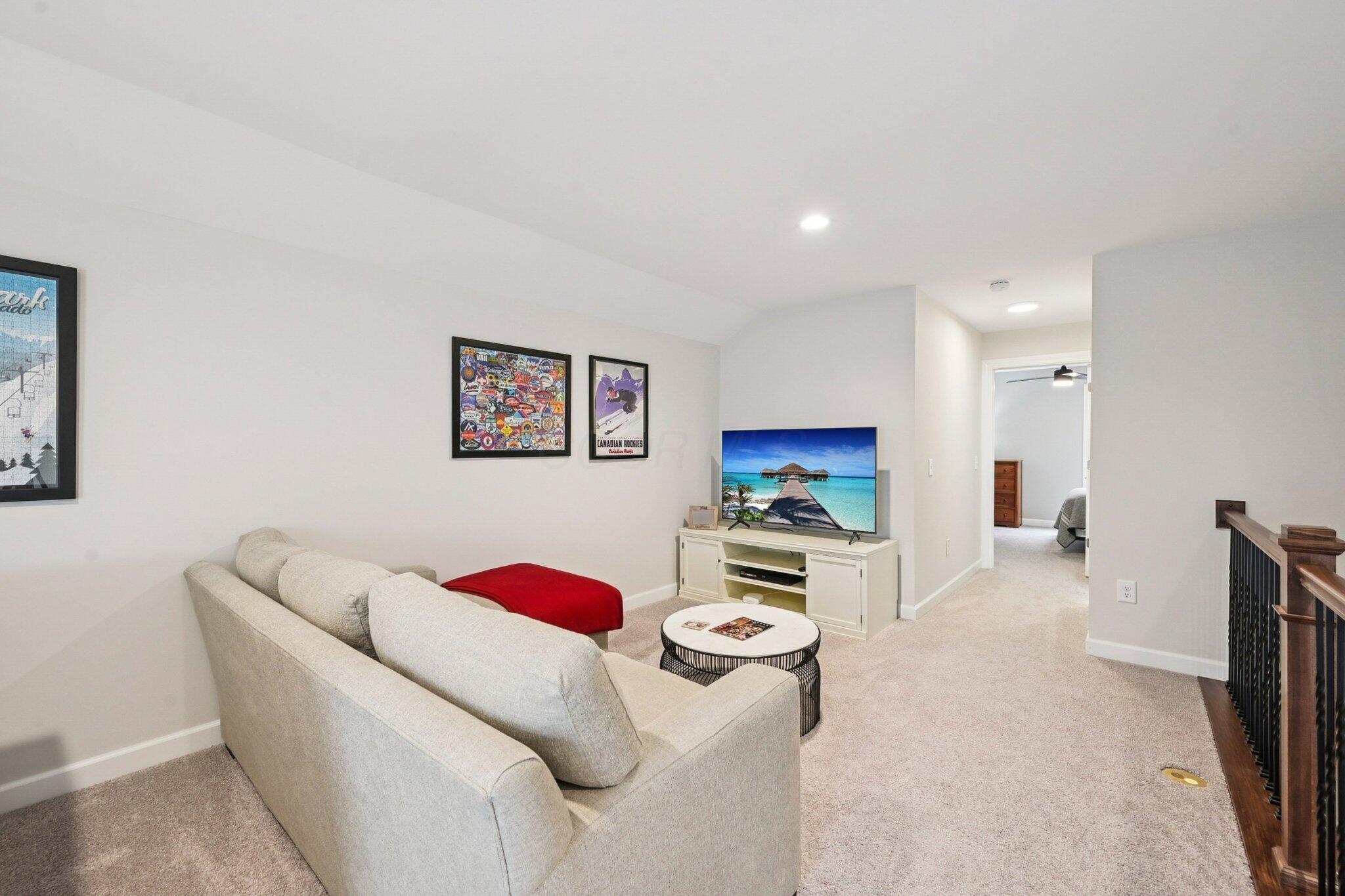 Powell, Ohio, 43065, United States, 4 Bedrooms Bedrooms, ,4 BathroomsBathrooms,Residential,For Sale,1966964