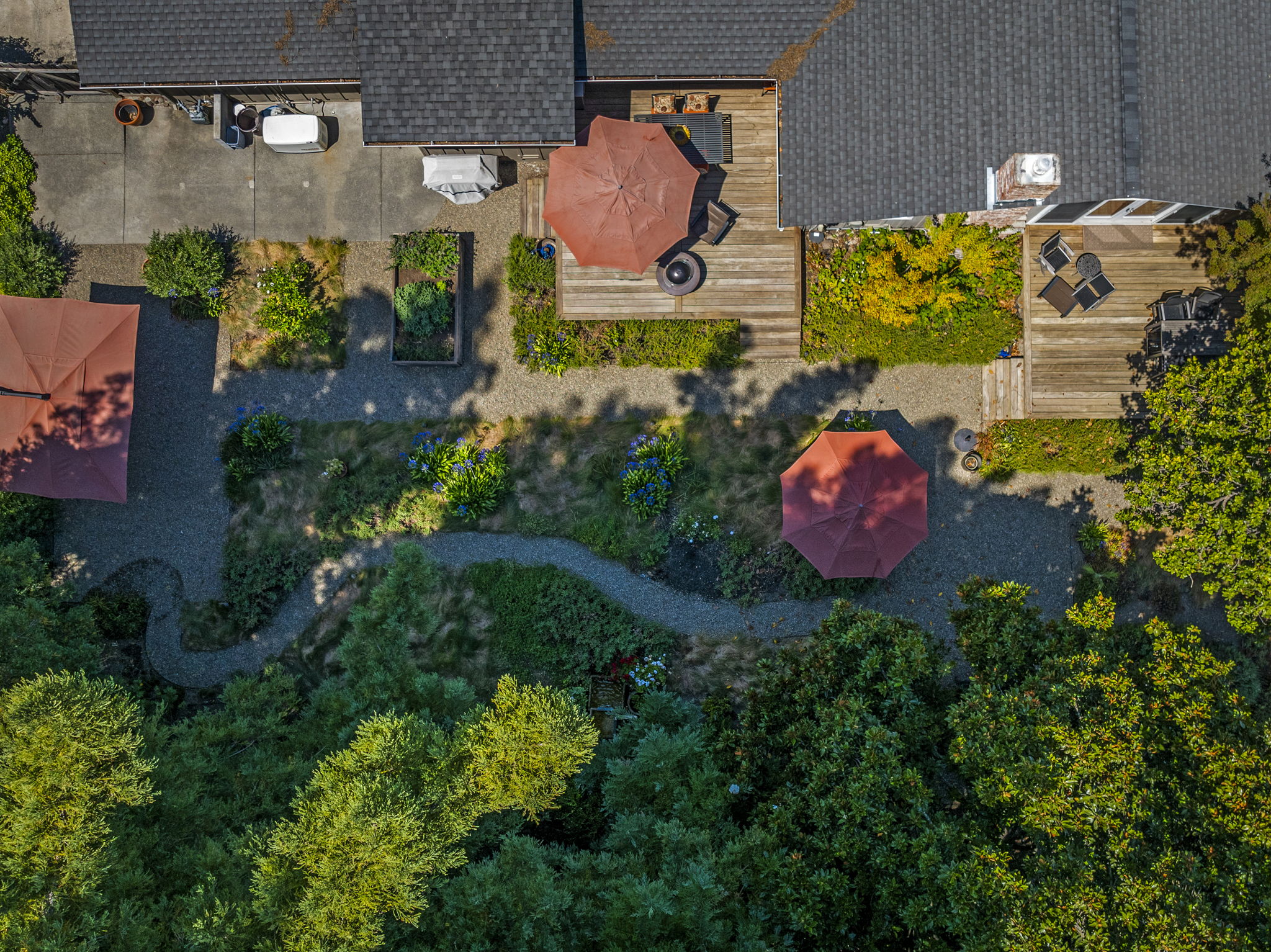  1597 Sulphur Springs Ave - 物件實景