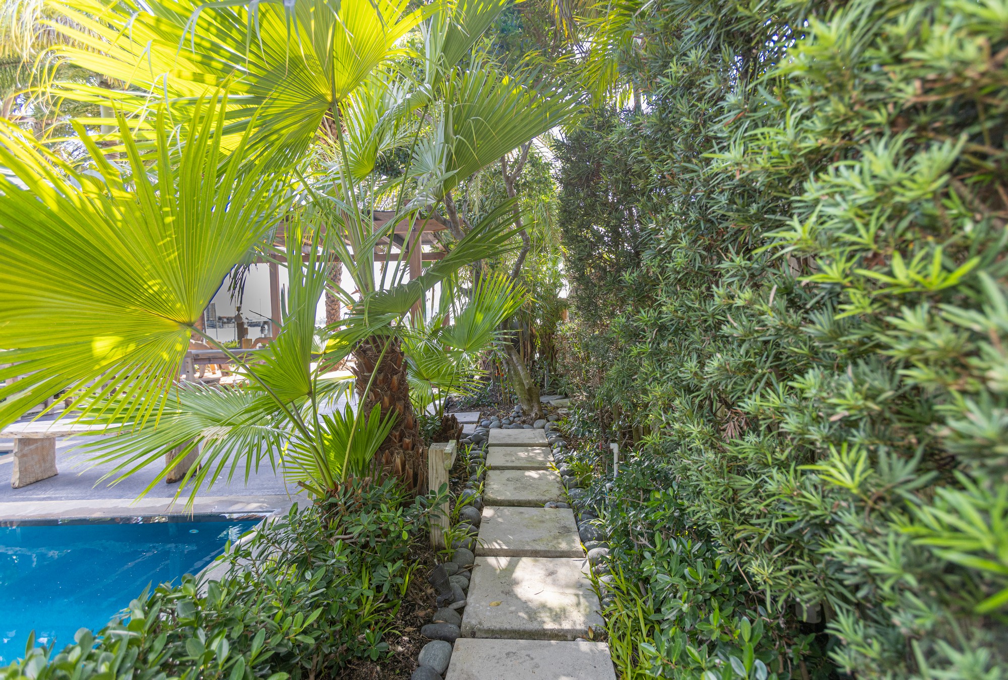  2440 N Shore Ter, Miami Beach, FL, 33141 - 物件實景