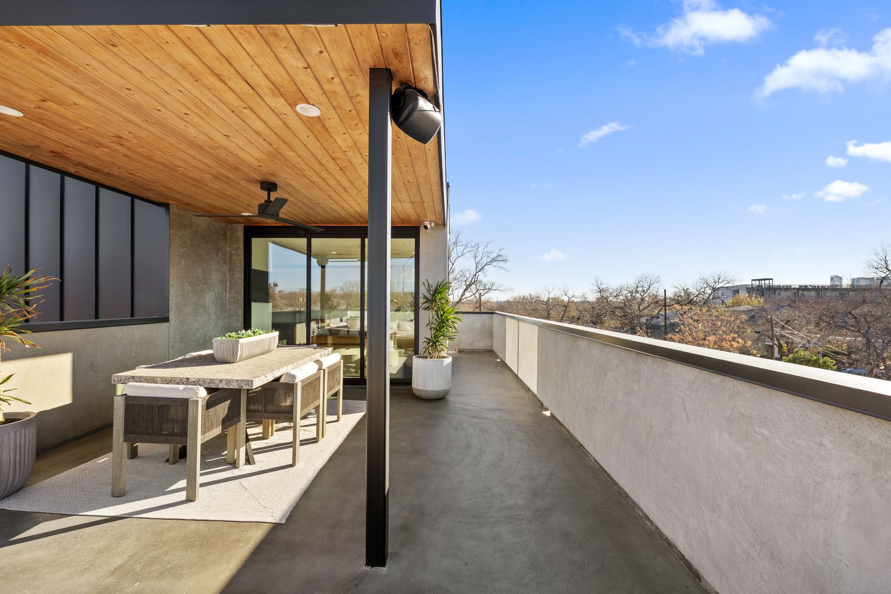  Resort-Style Living Tucked into East Austin - 物件實景