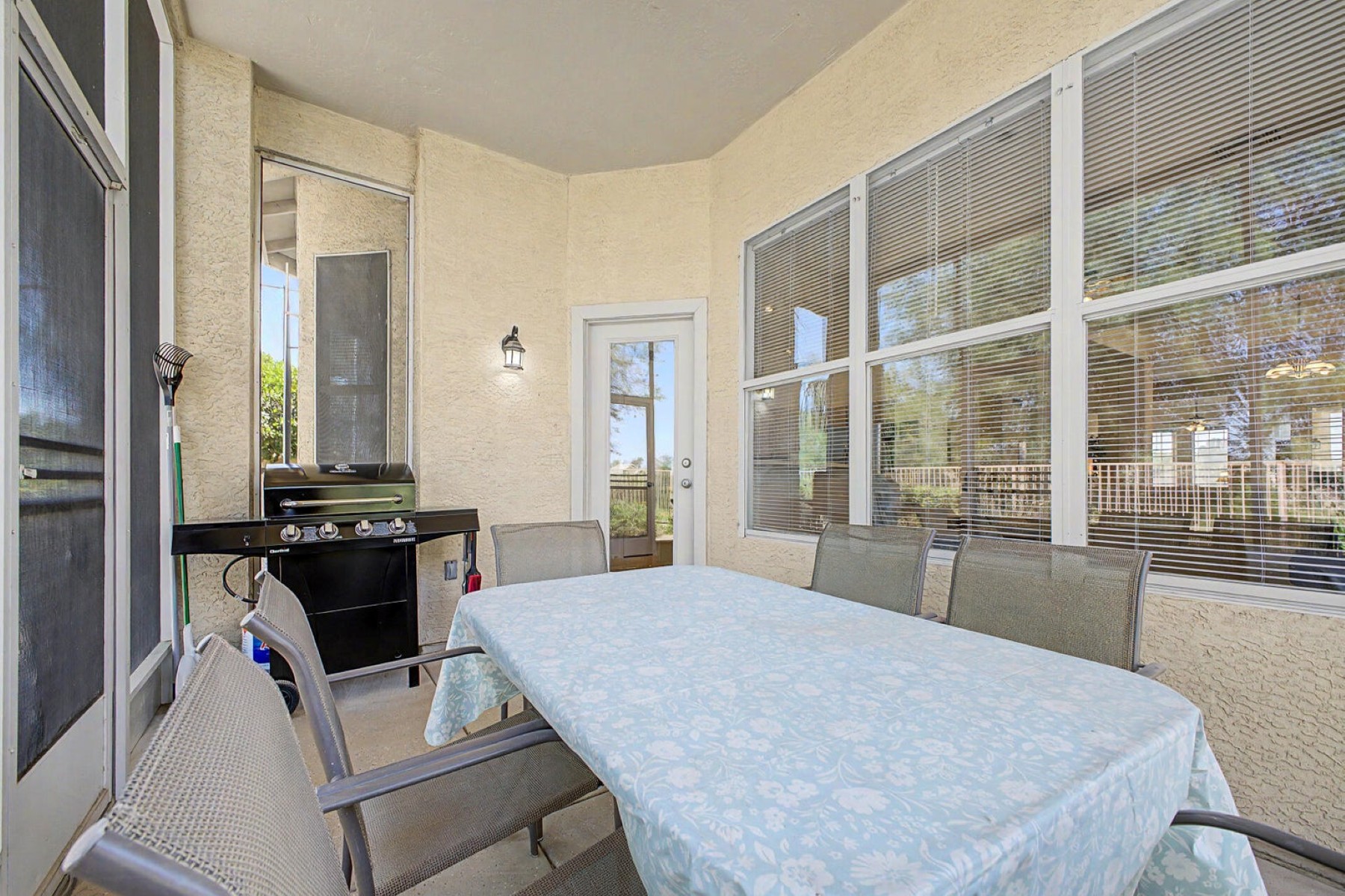  18563 N 116th Drive  Surprise, AZ - 物件實景