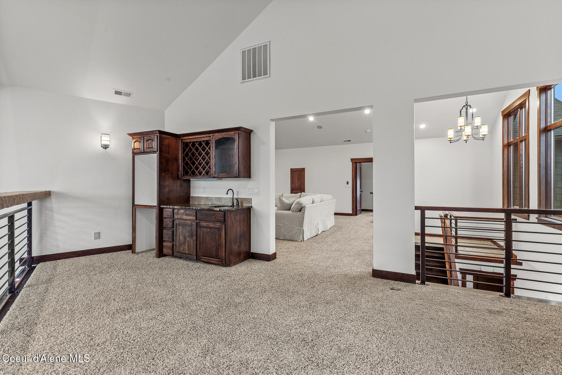 Coeur d'Alene, Idaho, 83814, United States, 4 Bedrooms Bedrooms, ,4 BathroomsBathrooms,Residential,For Sale,1978612