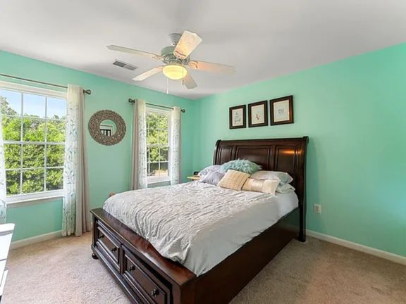 Manassas Park, Virginia, 20111, United States, 4 Bedrooms Bedrooms, ,4 BathroomsBathrooms,Residential,For Sale,1978924