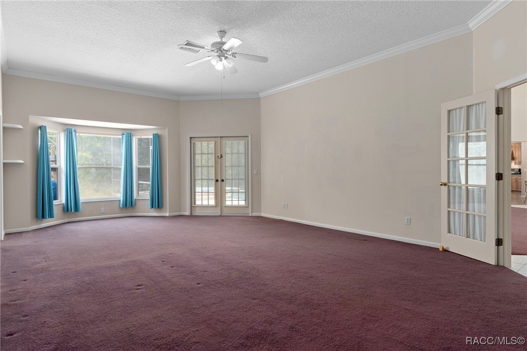 Homosassa, Florida, 34446, United States, 5 Bedrooms Bedrooms, ,4 BathroomsBathrooms,Residential,For Sale,1916240