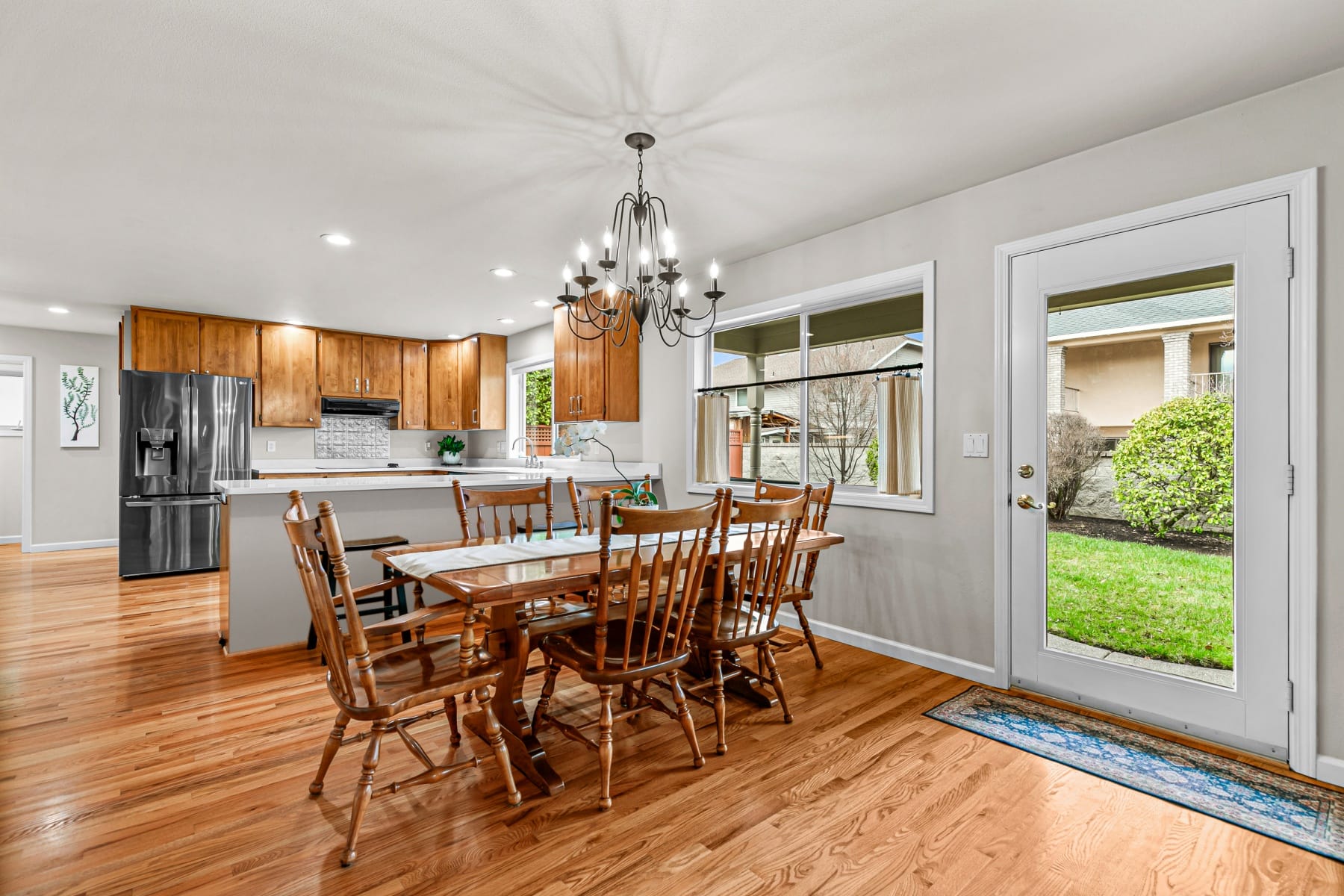  3115 Salishan Court Medford, OR 97504 - 物件實景
