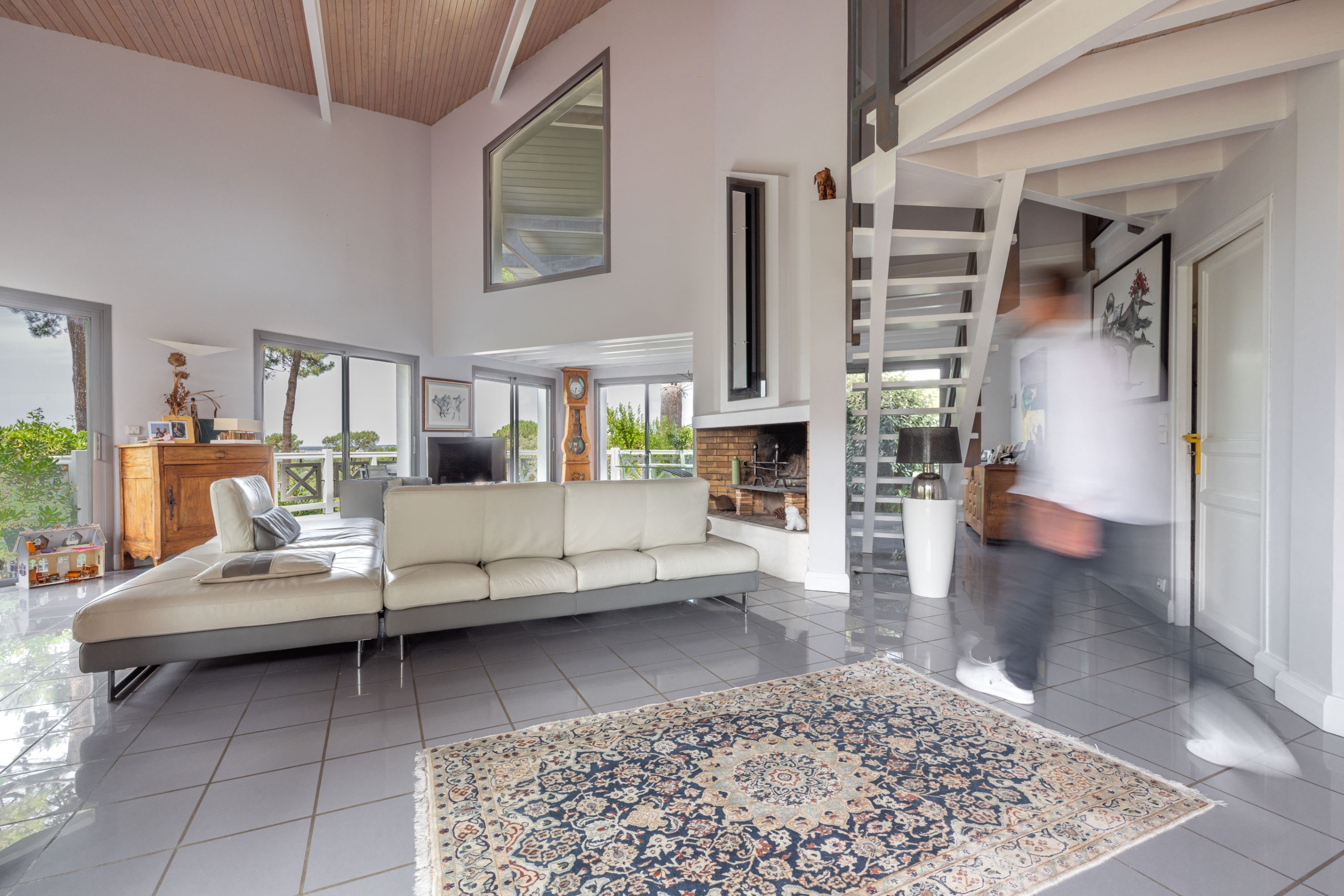  ARCHITECT-DESIGNED VILLA WITH PANORAMIC VIEWS OVER ARCACHON BAY - 物件實景