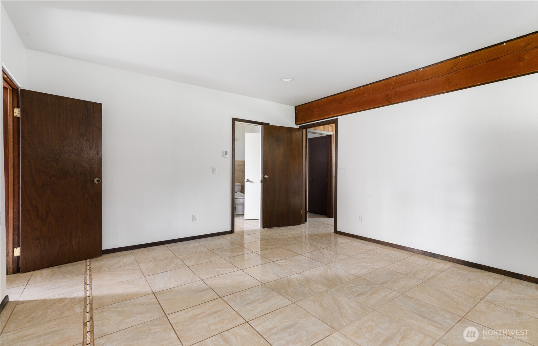 Oak Harbor, Washington, 98277, United States, 3 Bedrooms Bedrooms, ,2 BathroomsBathrooms,Residential,For Sale,1989027