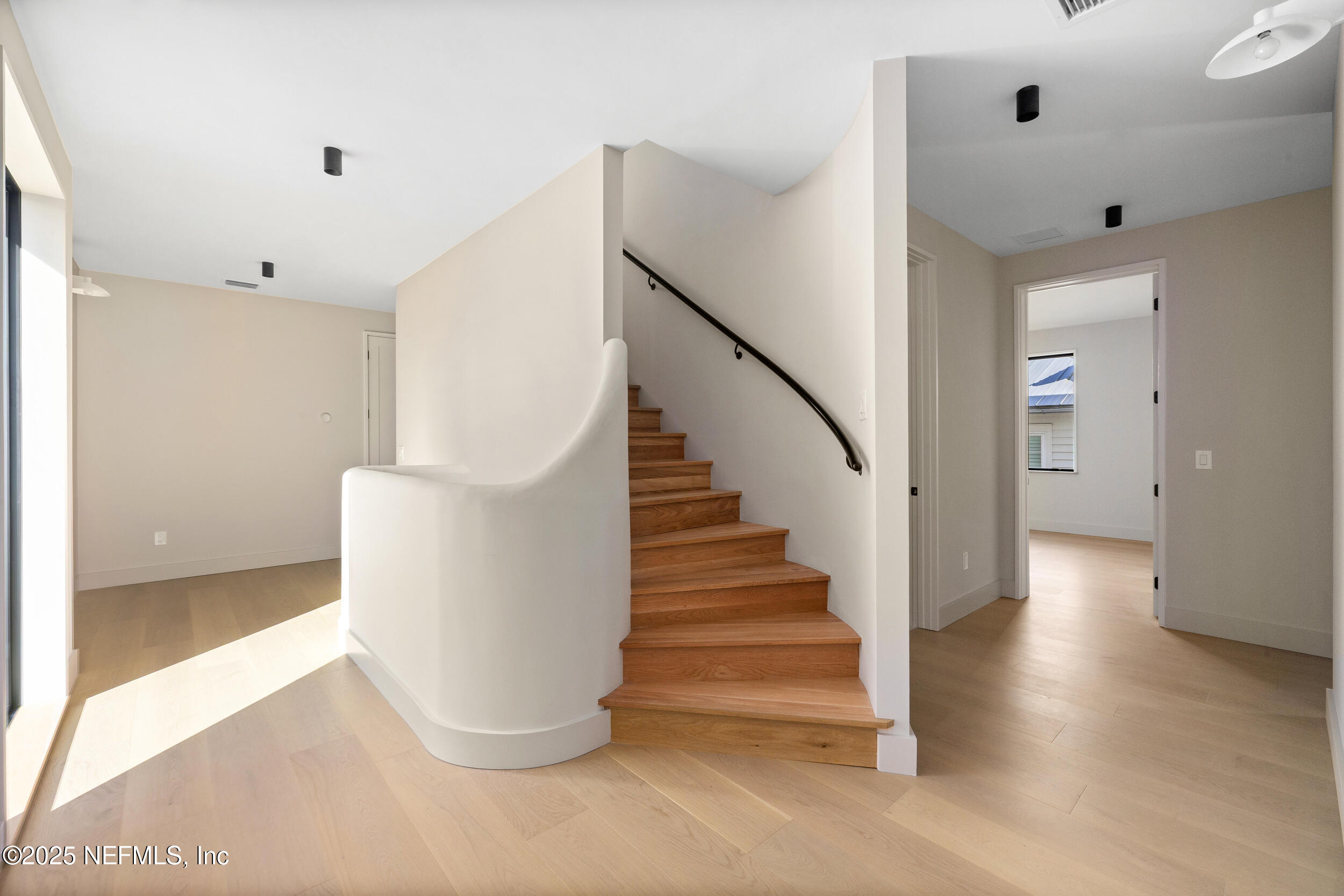 Atlantic Beach, Florida, 32233, United States, 6 Bedrooms Bedrooms, ,5 BathroomsBathrooms,Residential,For Sale,1989141