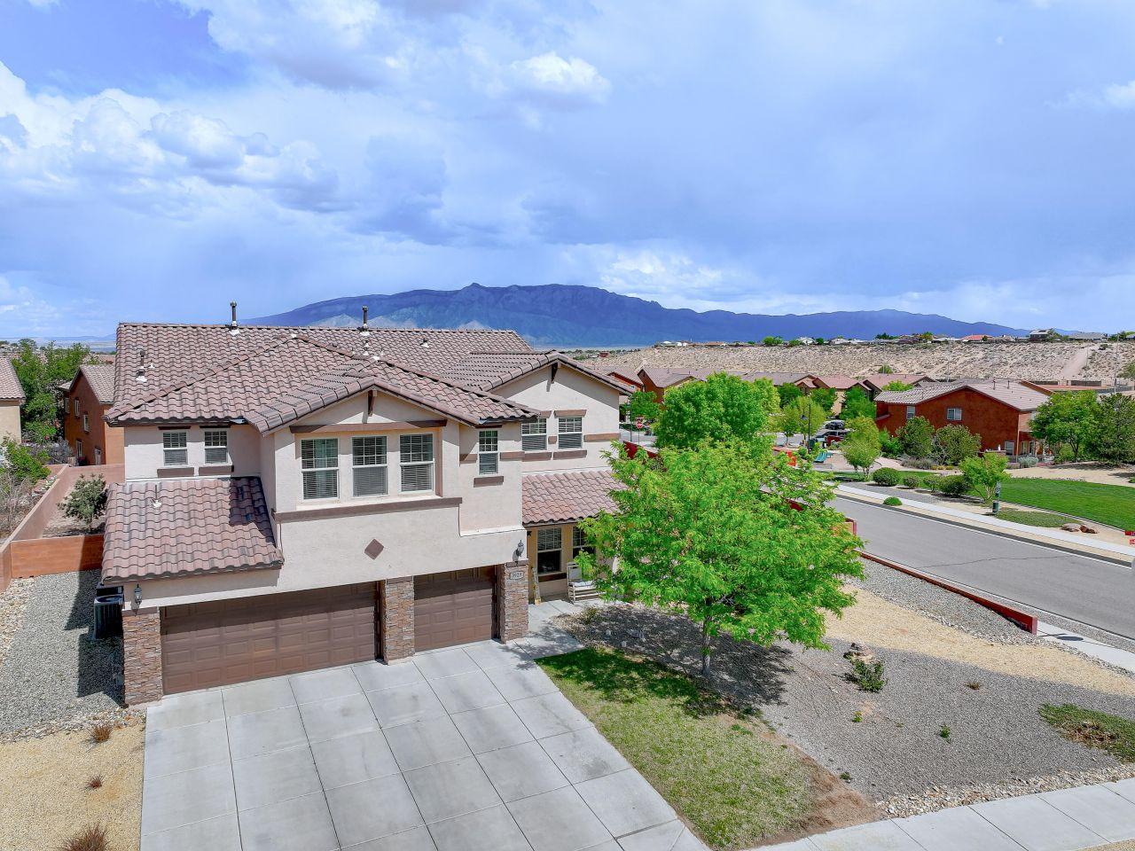 Rio Rancho, New Mexico, 87124, United States, 5 Bedrooms Bedrooms, ,4 BathroomsBathrooms,Residential,For Sale,1805604
