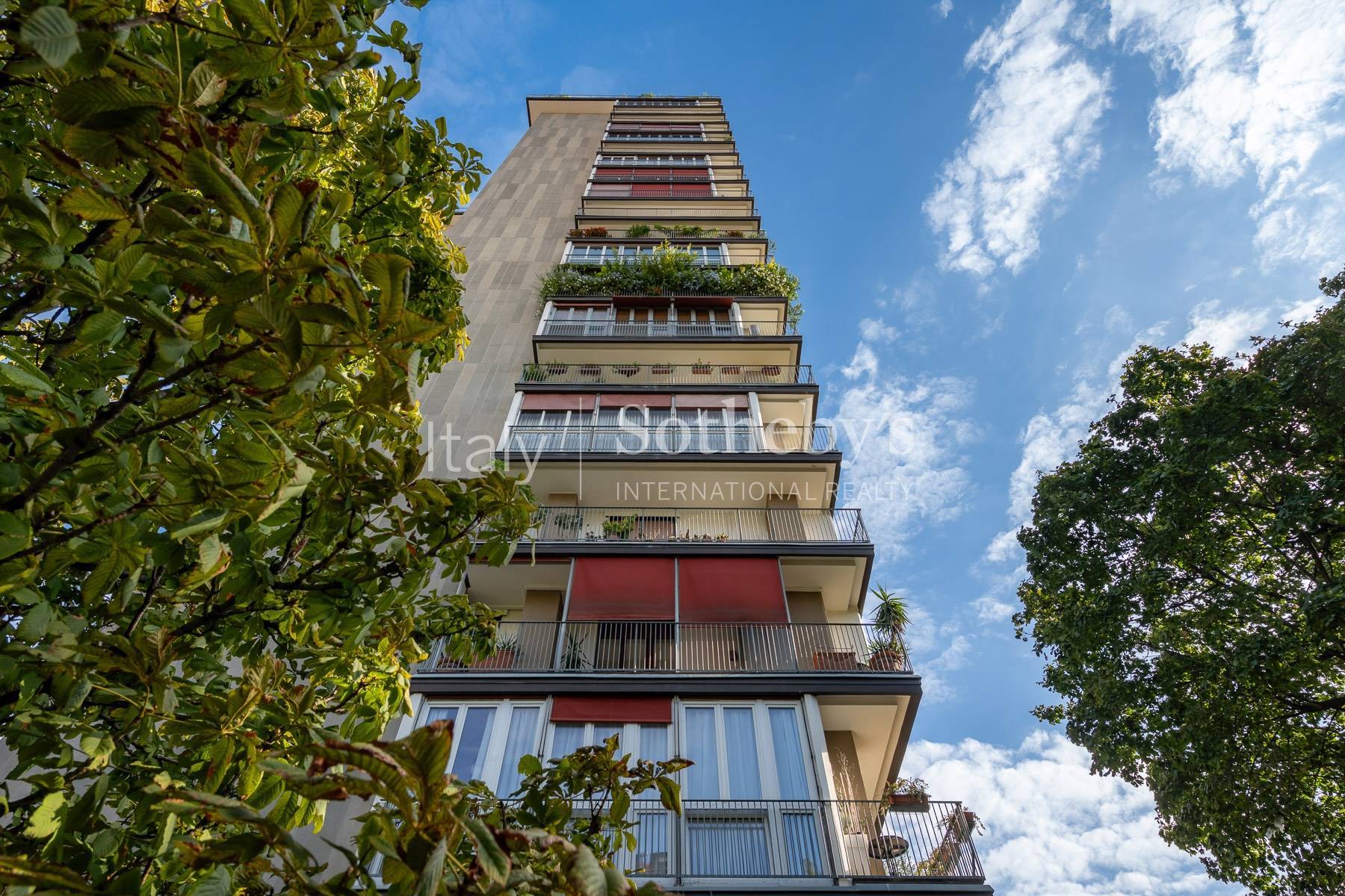  Panoramic sixteenth-floor residence at Torre al Parco - 物件實景