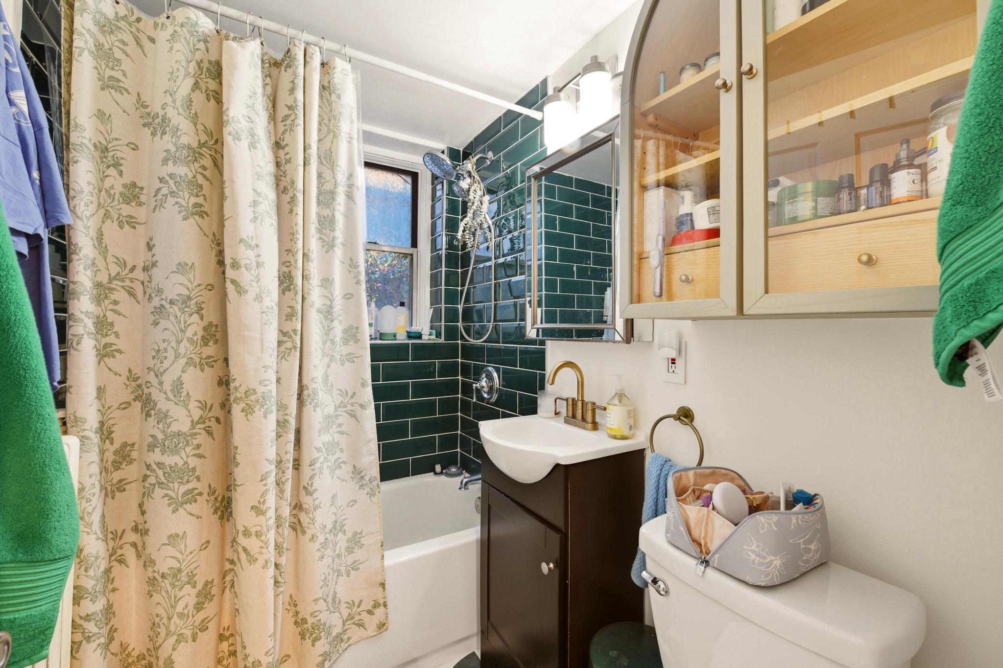  1820 Clydesdale Place NW, Washington, DC, 20009 - 物件實景