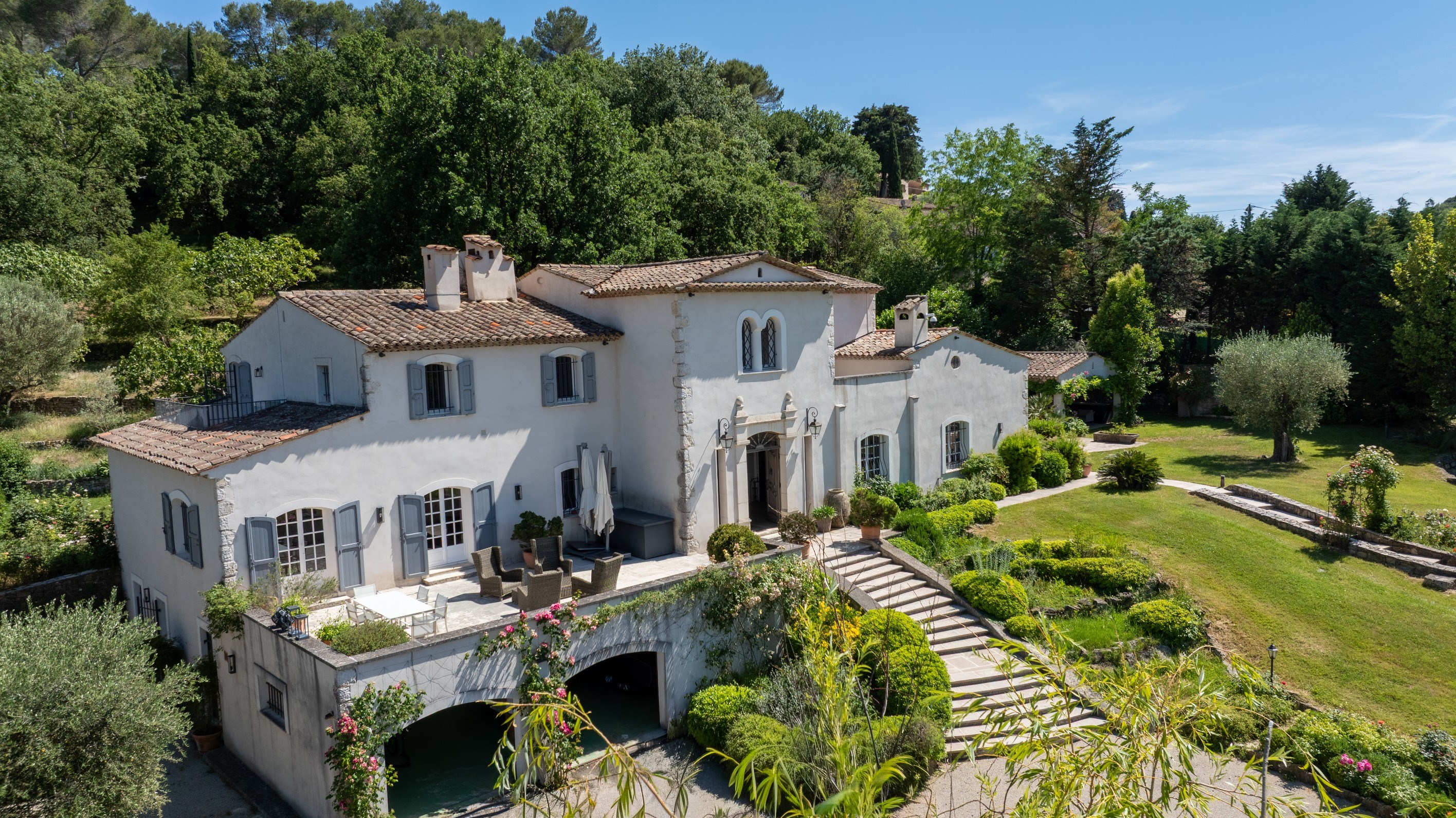  Luxury estate near Valbonne village with pool and guest house - 物件實景