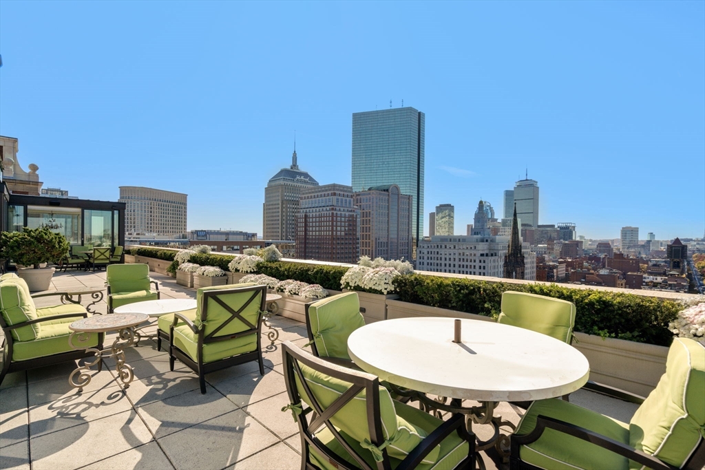 Boston, Massachusetts, 02116, United States, 3 Bedrooms Bedrooms, ,5 BathroomsBathrooms,Residential,For Sale,1941760