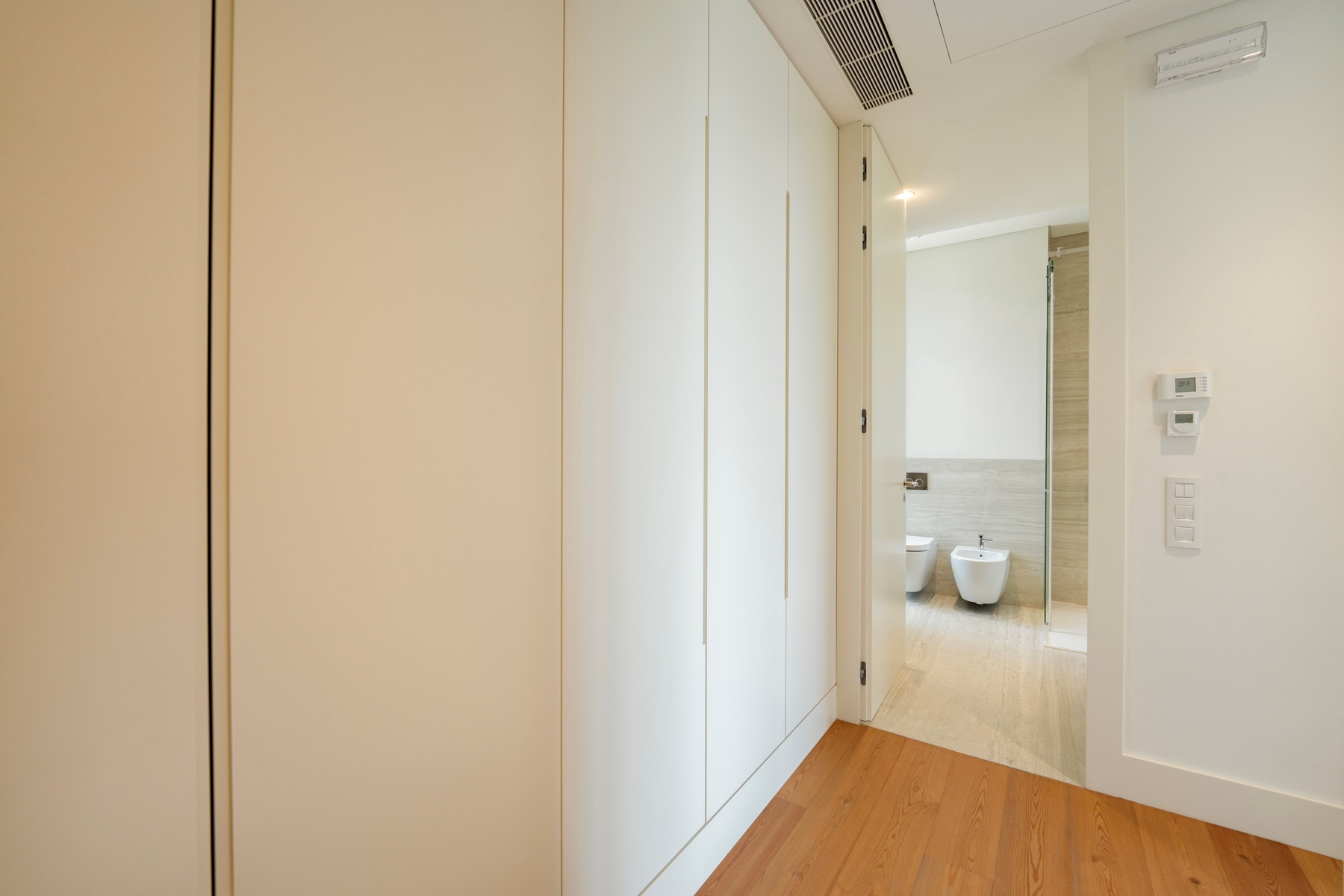  Semi-detached house, 1 bedrooms, for Sale - 物件實景