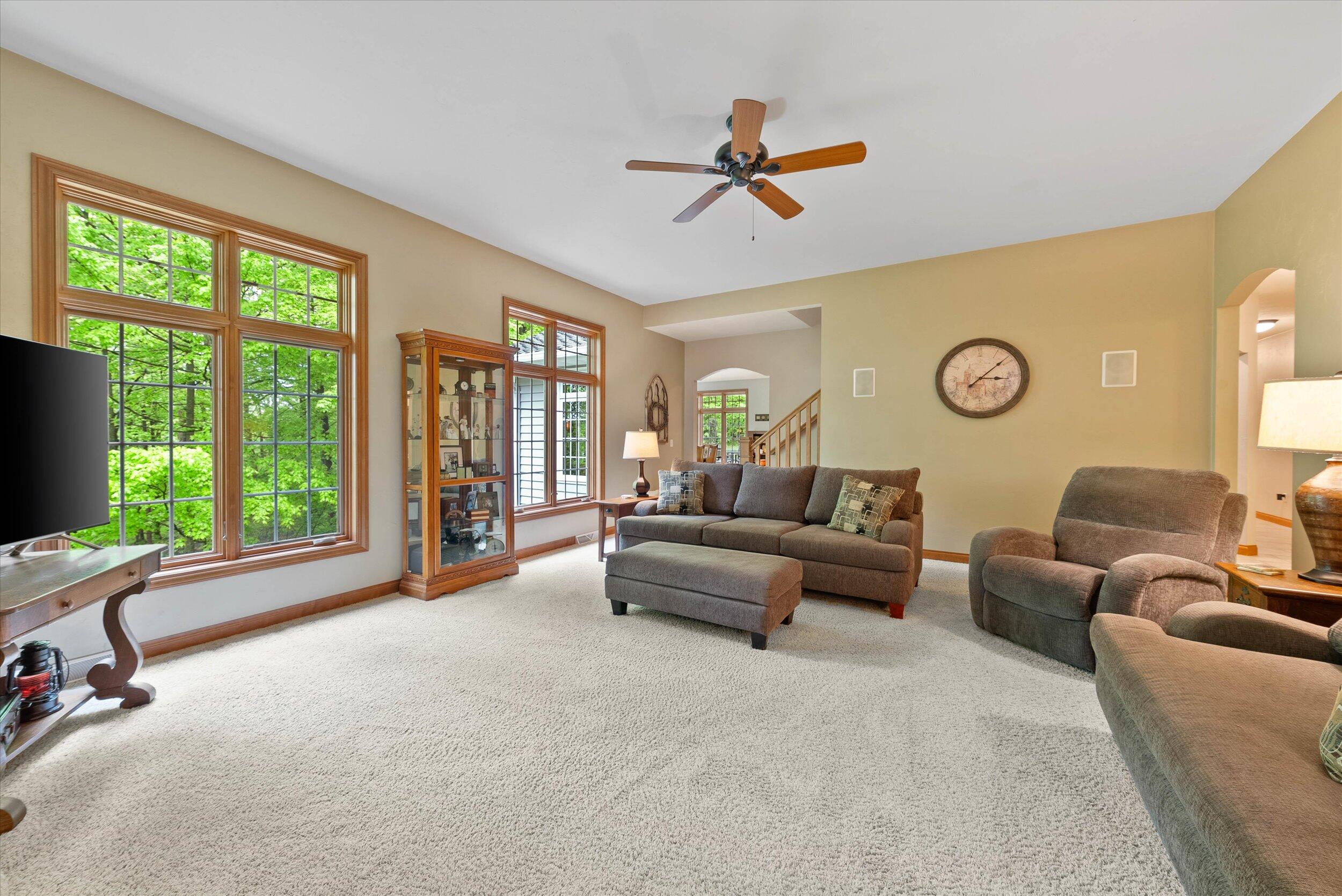 West Bend, Wisconsin, 53095, United States, 4 Bedrooms Bedrooms, ,4 BathroomsBathrooms,Residential,For Sale,1847652