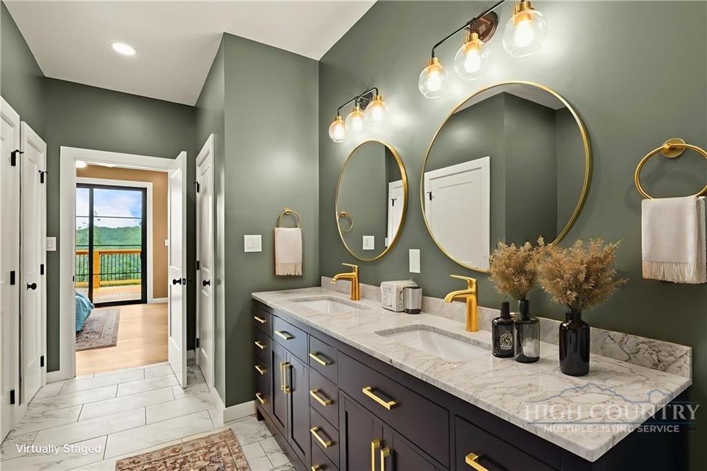 Seven Devils, North Carolina, 28604, United States, 2 Bedrooms Bedrooms, ,3 BathroomsBathrooms,Residential,For Sale,2020628