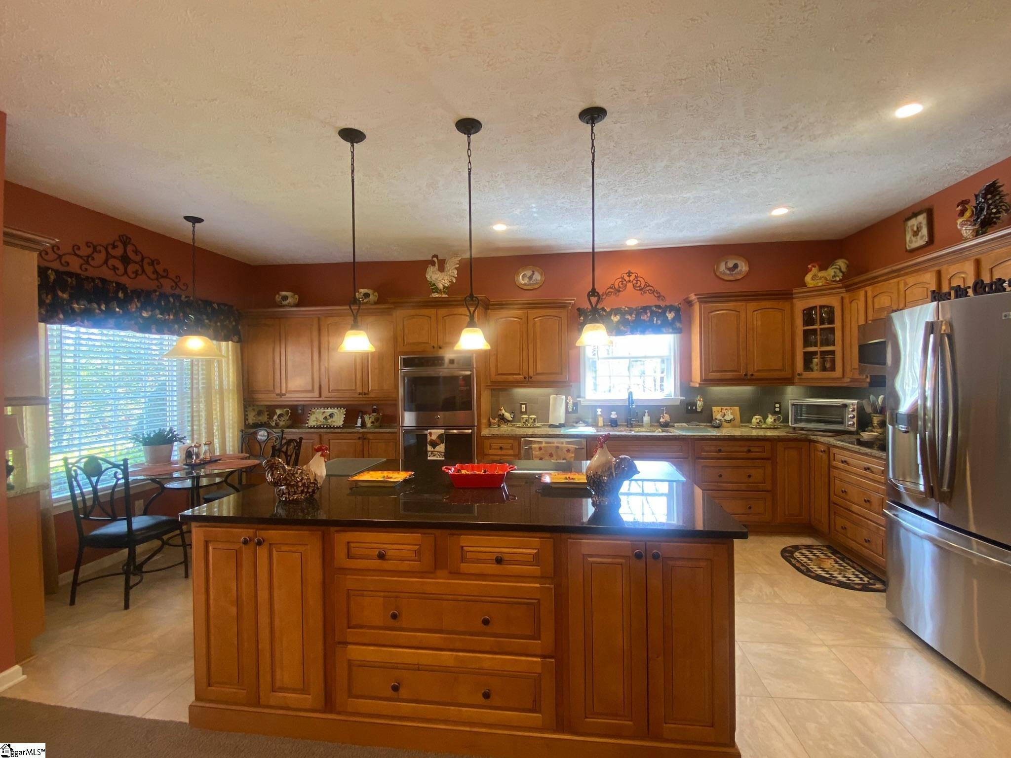 Seneca, South Carolina, 29672, United States, 4 Bedrooms Bedrooms, ,3 BathroomsBathrooms,Residential,For Sale,1927213