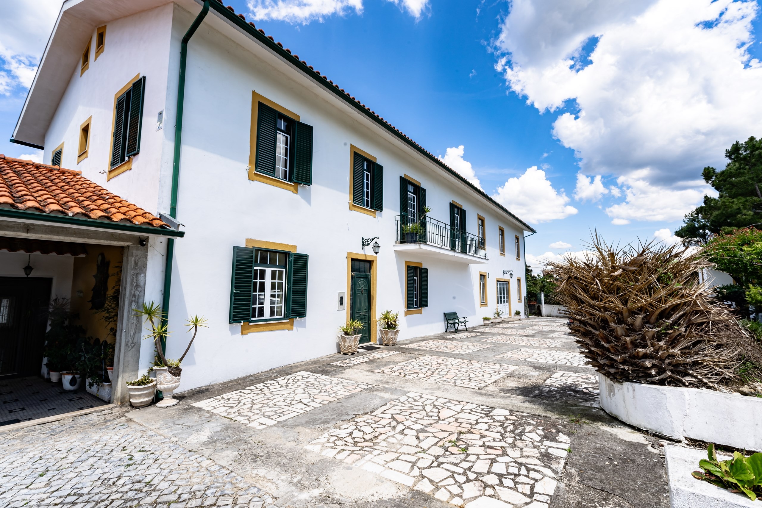 Coimbra, Coimbra, 3020-742, PT, 5 Bedrooms Bedrooms, ,3 BathroomsBathrooms,Residential,For Sale,1826993