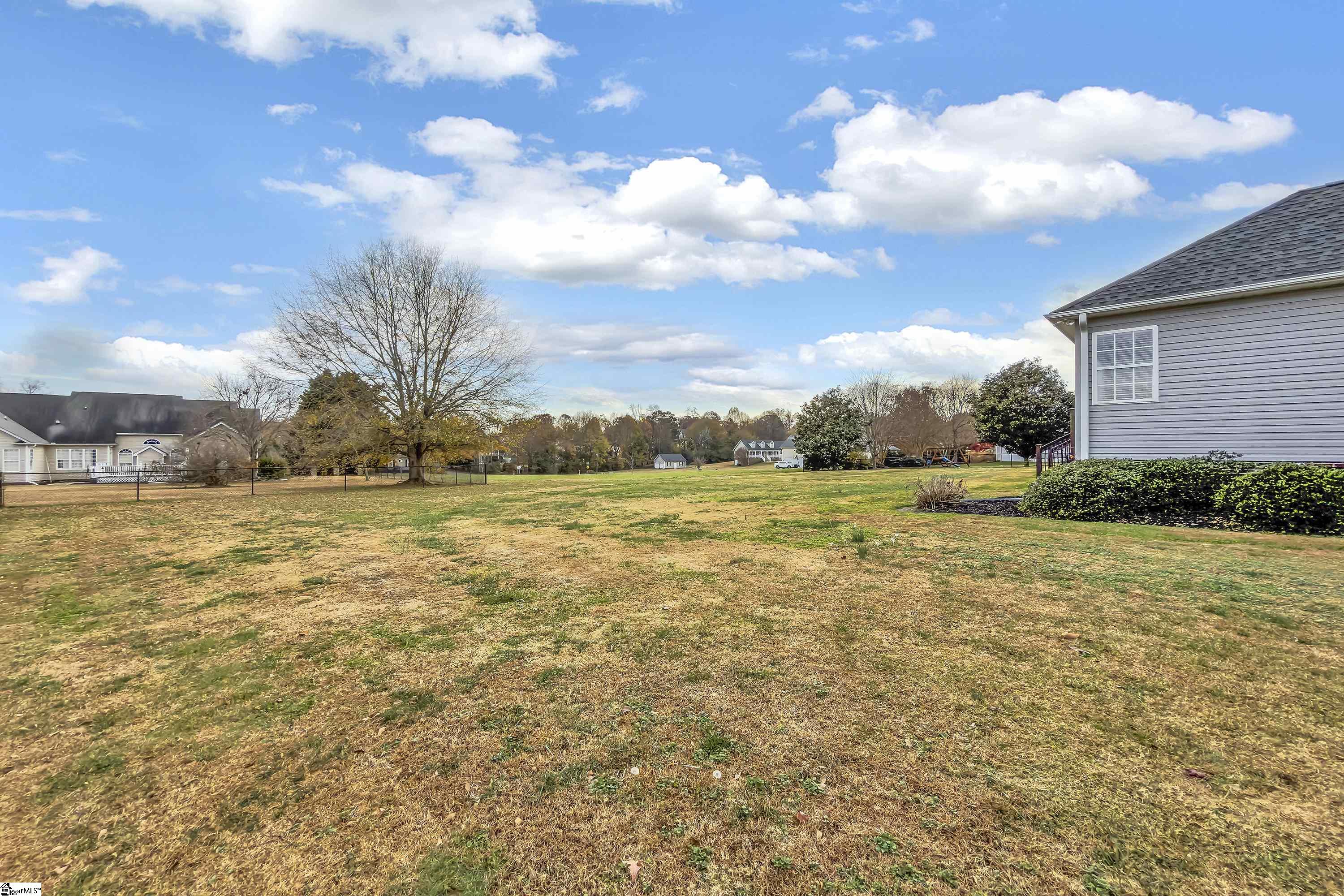 Greer, South Carolina, 29651, United States, 4 Bedrooms Bedrooms, ,4 BathroomsBathrooms,Residential,For Sale,1997137