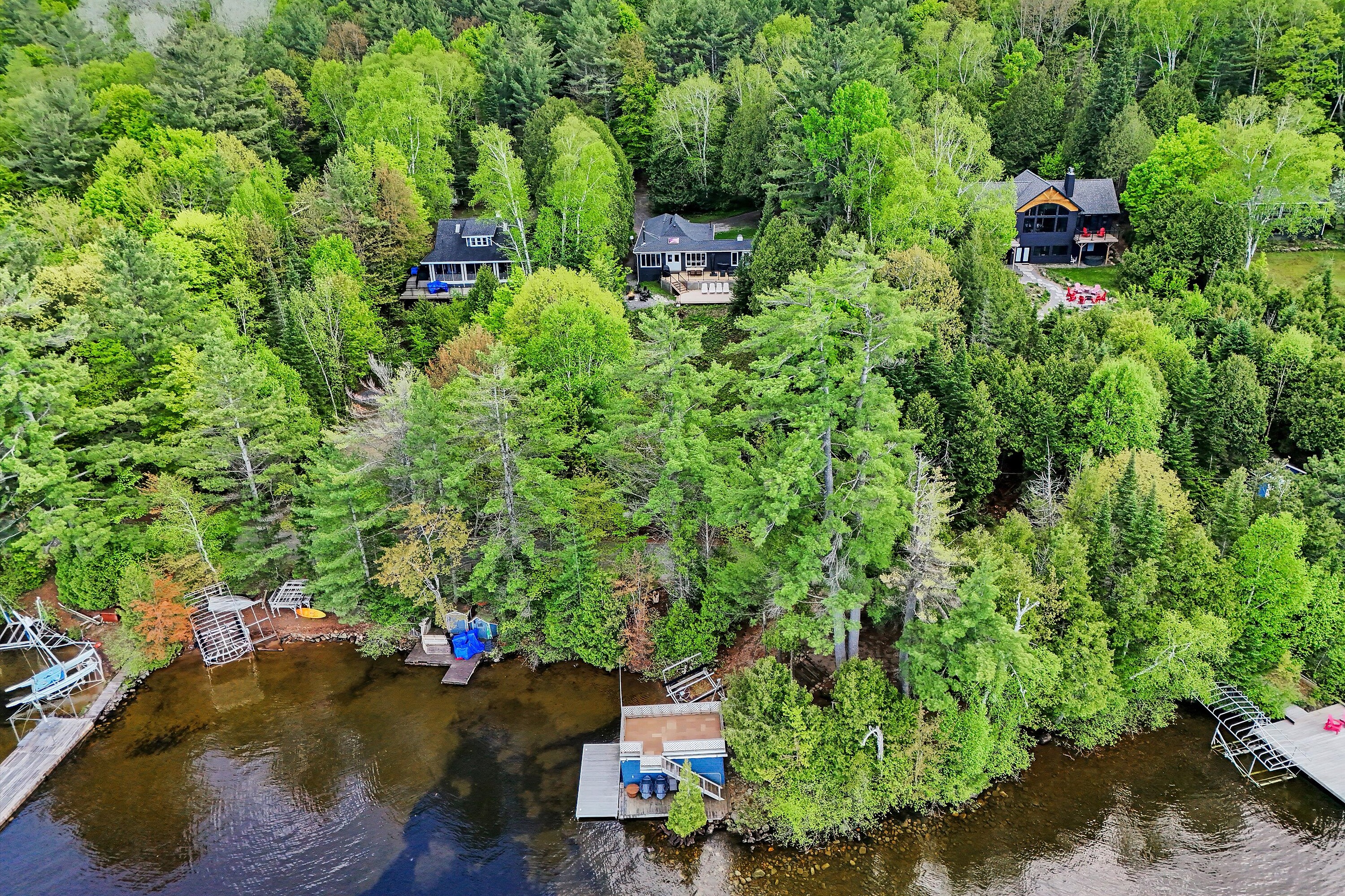  Coveted Area of Lake of Bays - 物件實景