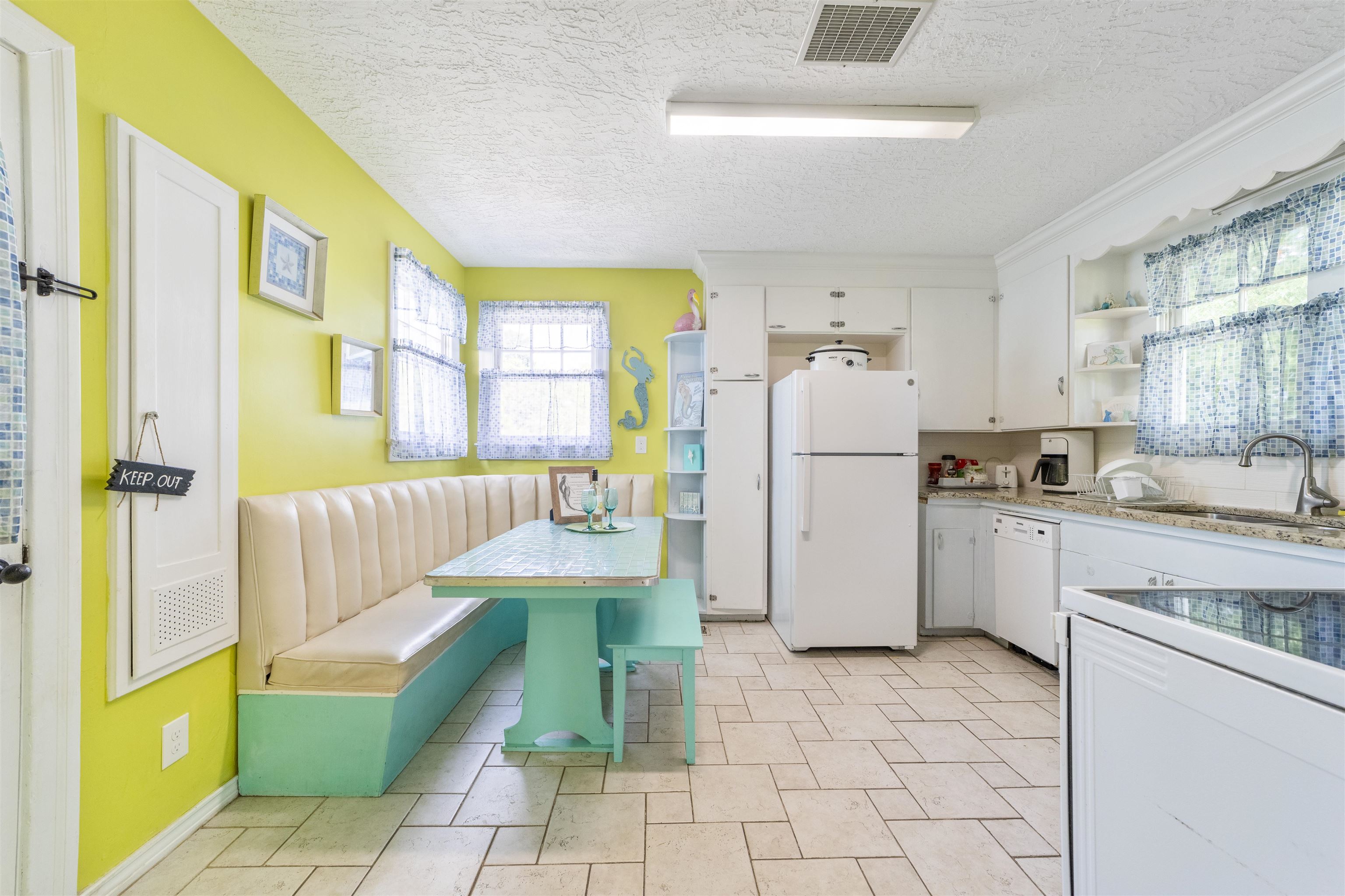 St. Augustine, Florida, 32084, United States, 3 Bedrooms Bedrooms, ,2 BathroomsBathrooms,Residential,For Sale,1975418