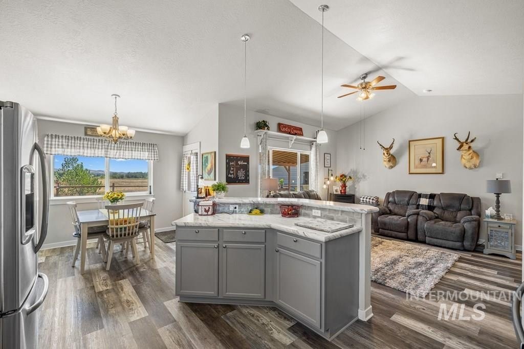 Council, Idaho, 83612, United States, 3 Bedrooms Bedrooms, ,2 BathroomsBathrooms,Residential,For Sale,1928022