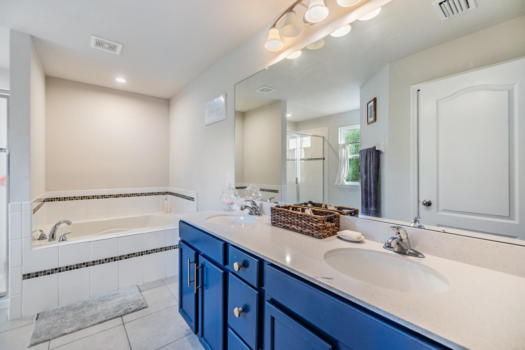 New Port Richey, Florida, 34655, United States, 4 Bedrooms Bedrooms, ,3 BathroomsBathrooms,Residential,For Sale,1979291