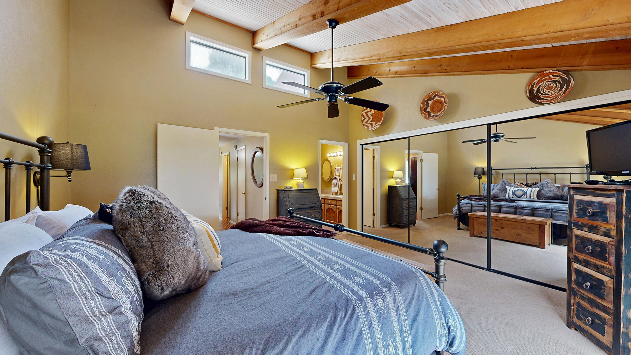 Alto, New Mexico, 88312, United States, 2 Bedrooms Bedrooms, ,2 BathroomsBathrooms,Residential,For Sale,1951526