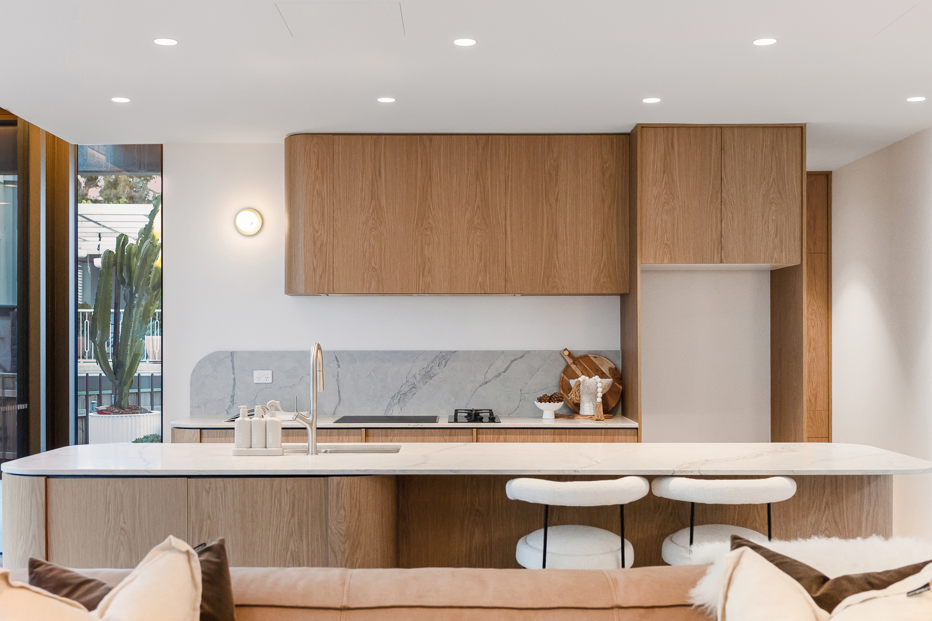  Lifestyle at the forefront in this sleek architectural residence - 物件實景