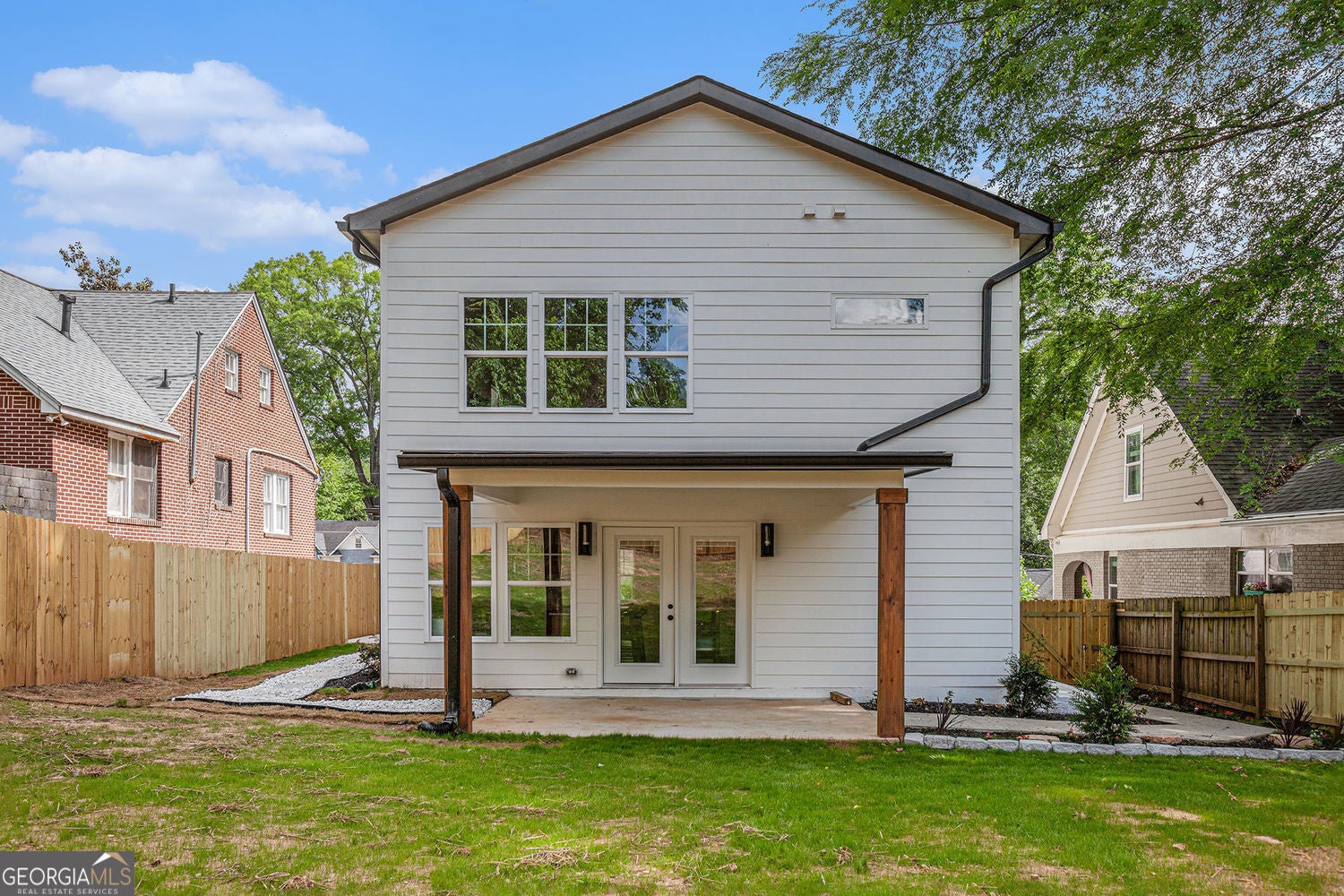 Atlanta, Georgia, 30310, United States, 4 Bedrooms Bedrooms, ,4 BathroomsBathrooms,Residential,For Sale,1893275