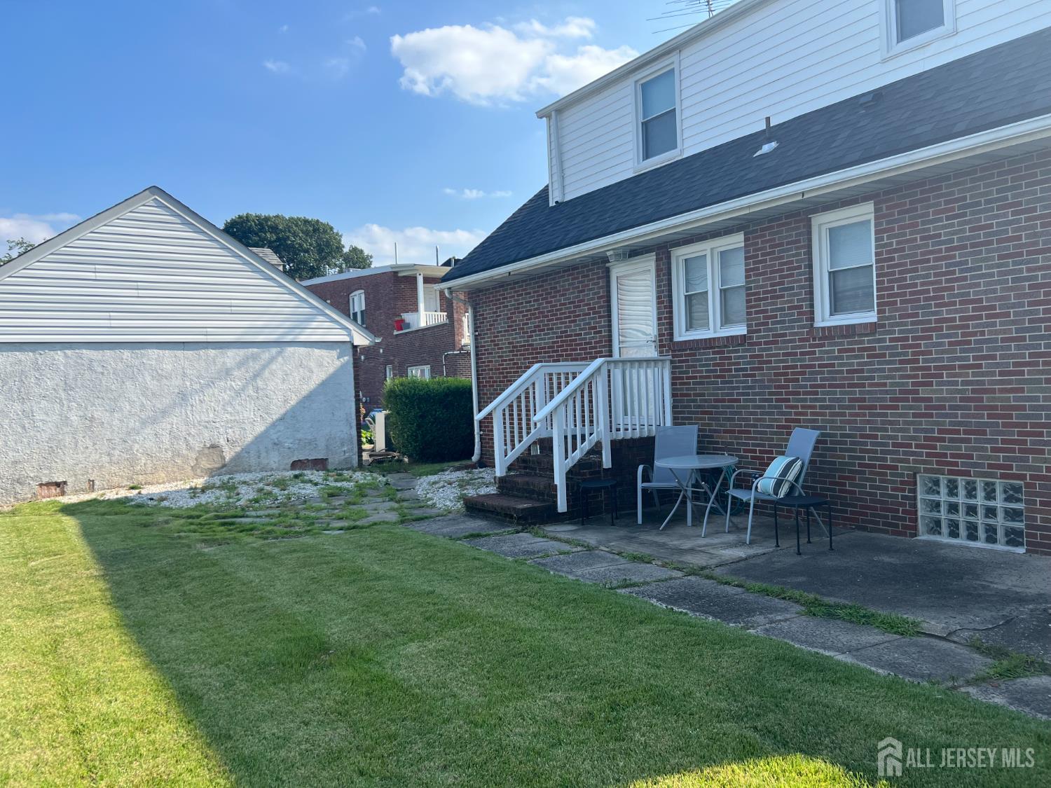 Fords, New Jersey, 08863, United States, 4 Bedrooms Bedrooms, ,2 BathroomsBathrooms,Residential,For Sale,1901910