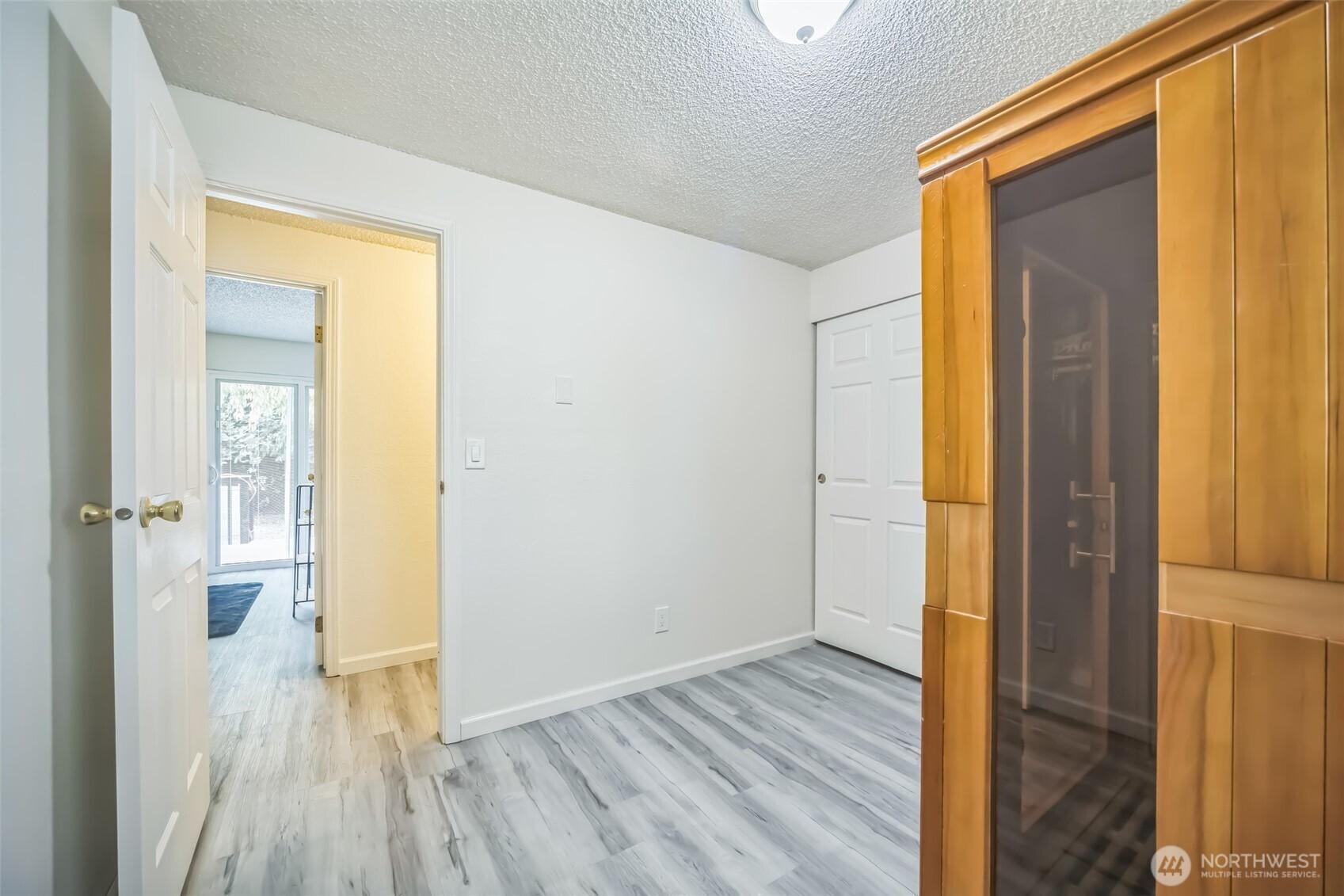TACOMA, Washington, 98422, United States, 4 Bedrooms Bedrooms, ,2 BathroomsBathrooms,Residential,For Sale,1882641