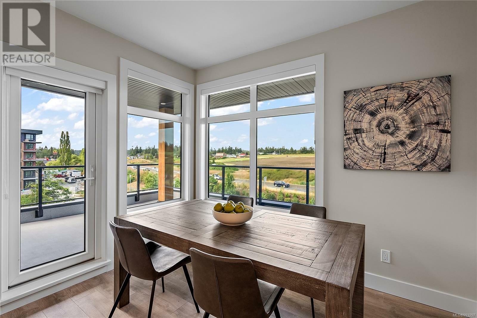 CENTRAL SAANICH, British Columbia, V8M 0B9, CA, 2 Bedrooms Bedrooms, ,2 BathroomsBathrooms,Residential,For Sale,1874093