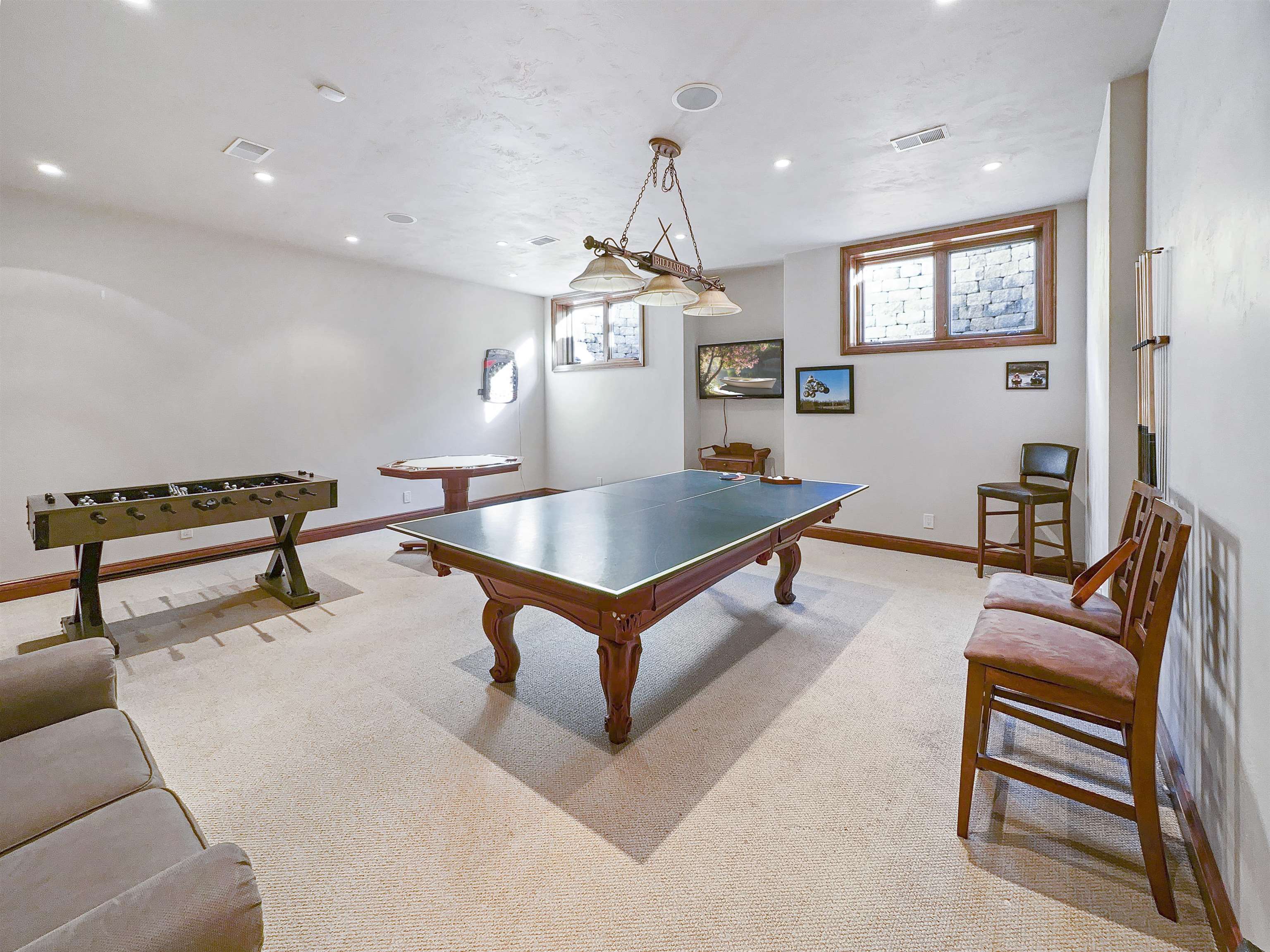 5211 Whitetail Way, Appleton, Wisconsin, 54914, United States, 5 Bedrooms Bedrooms, ,6 BathroomsBathrooms,Residential,For Sale,5211 Whitetail Way,1164448