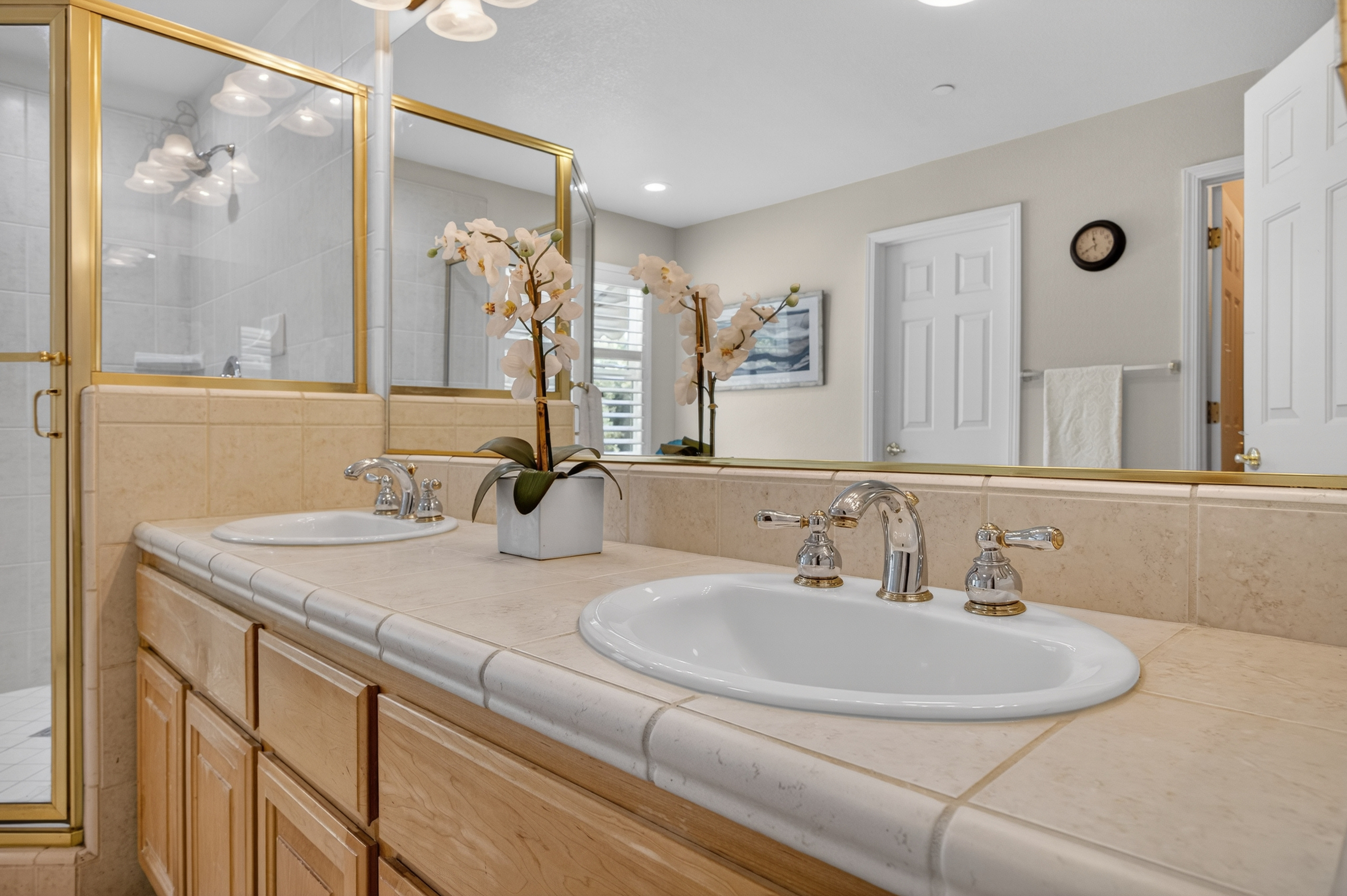  5500 Tierra Gardens Lane, Carmichael, CA 95608 - 物件實景