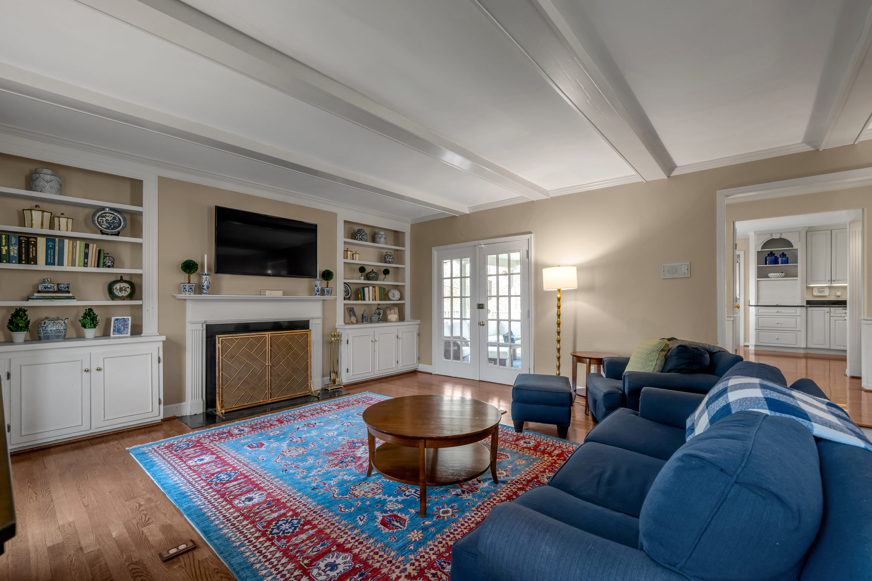  2071 Manor Drive - 物件實景